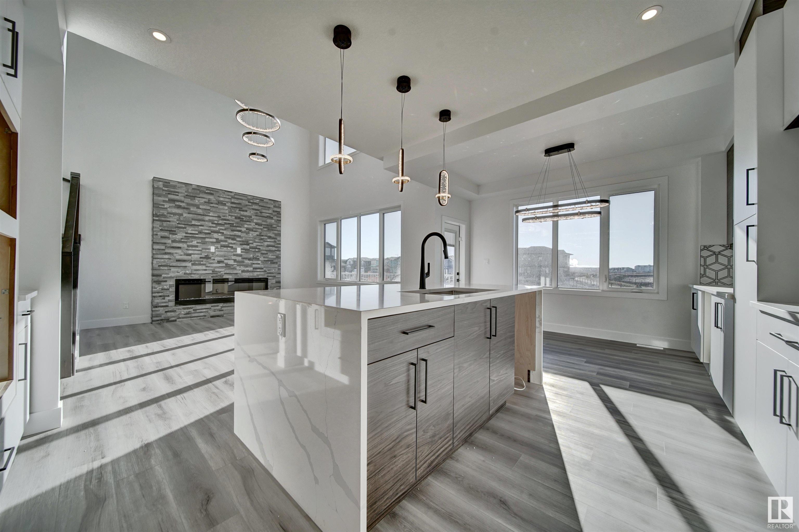 69 Edgefield Way