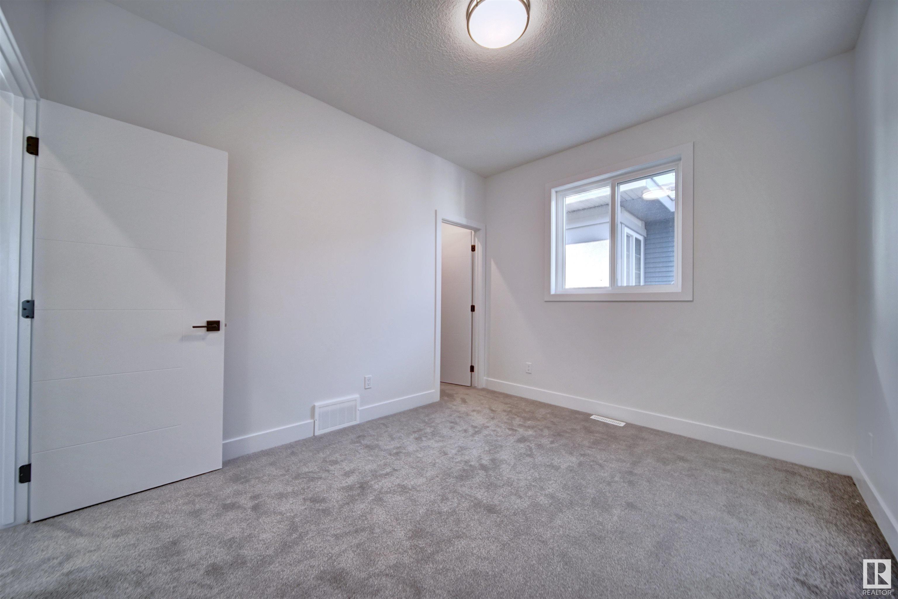 69 Edgefield Way