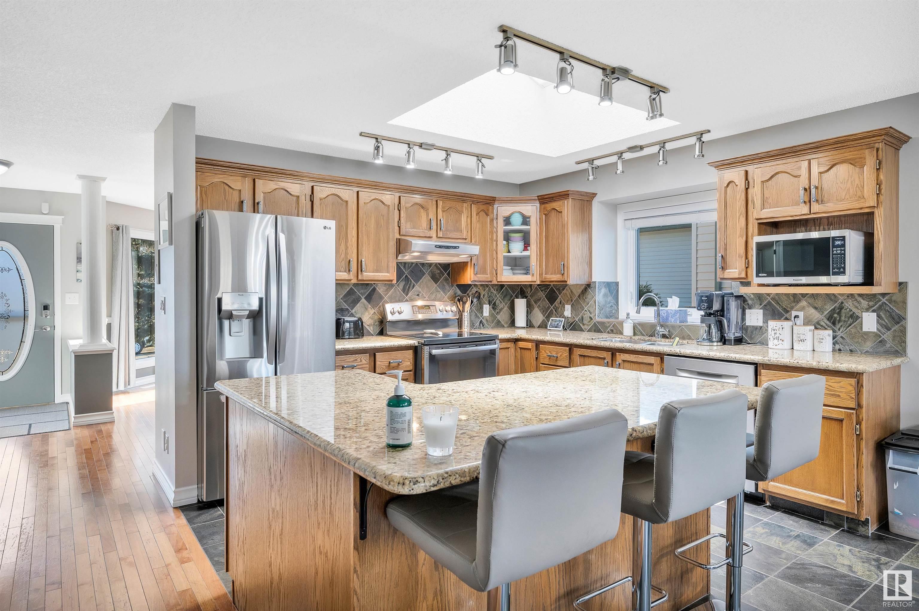 18 REGAL Way