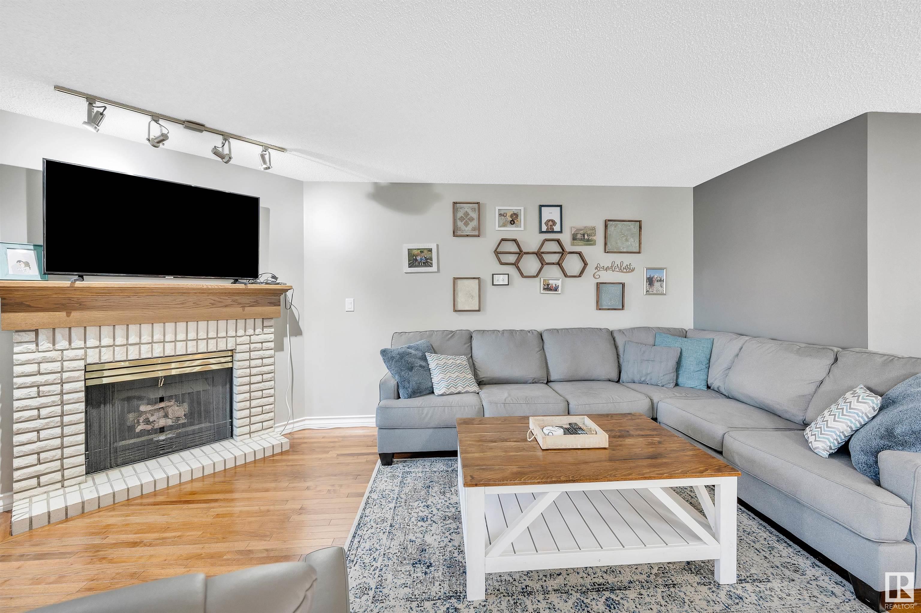 18 REGAL Way