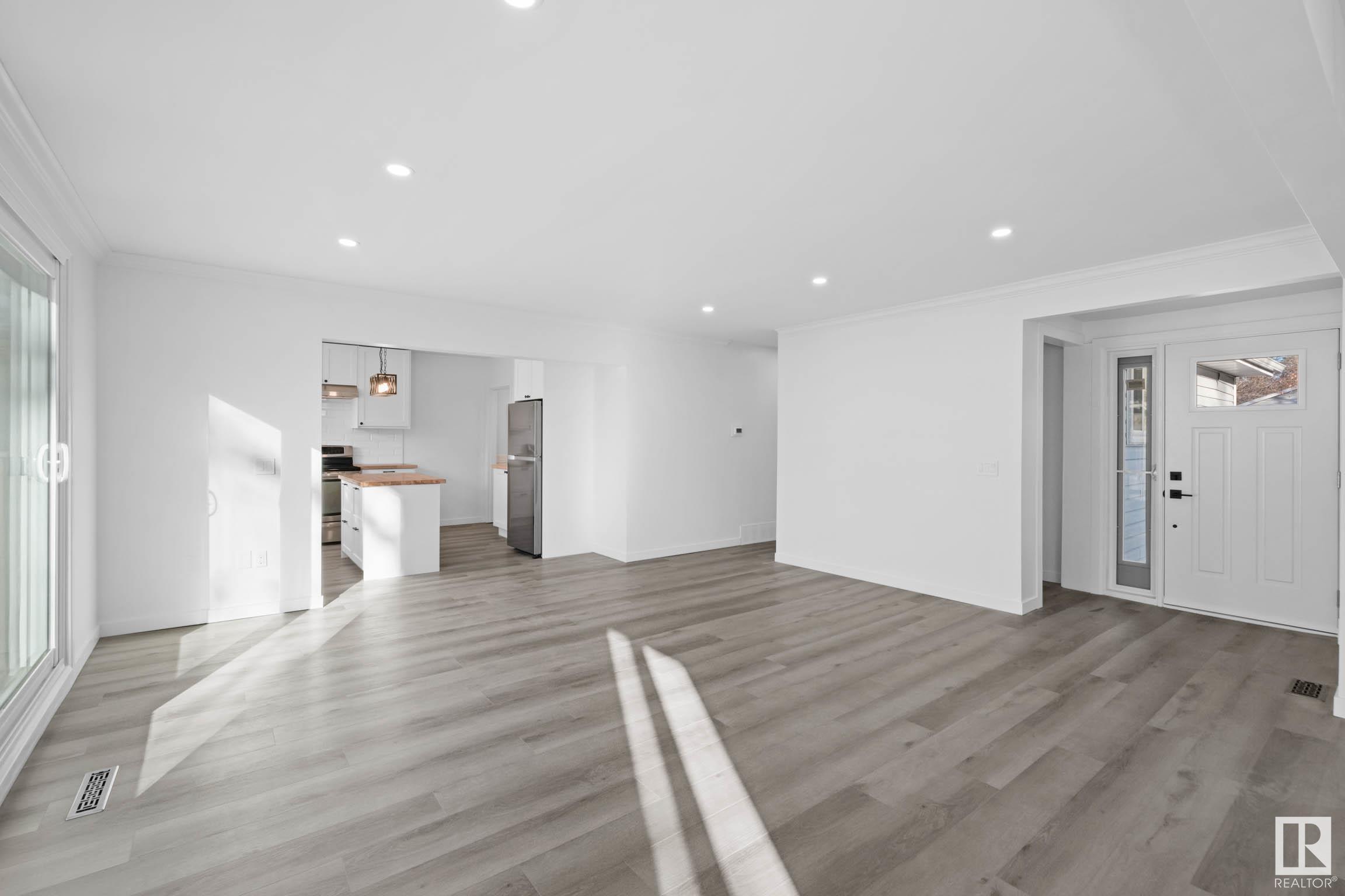 138 WILLOW Street