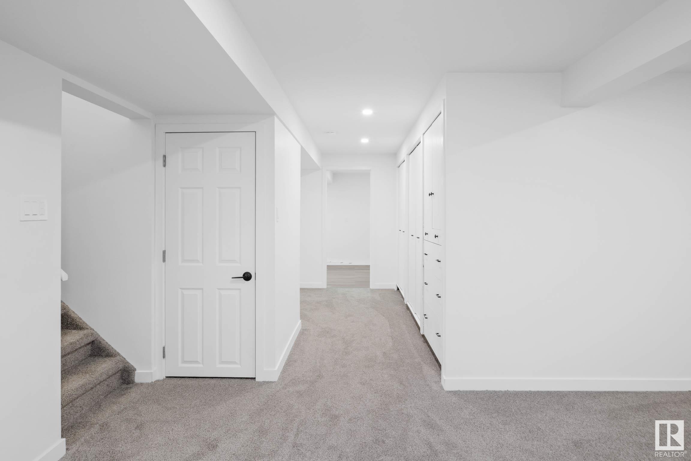 138 WILLOW Street