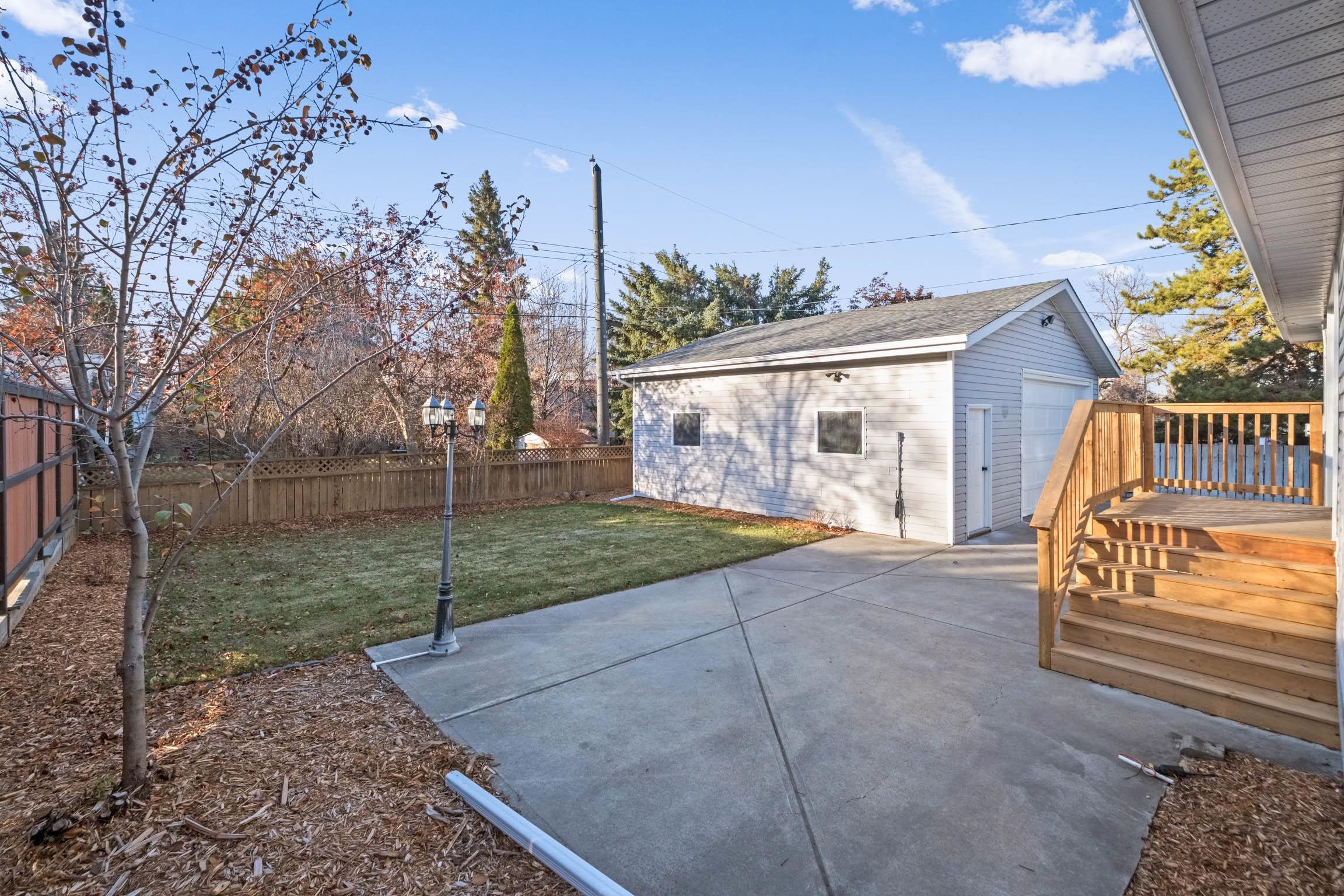 138 WILLOW Street