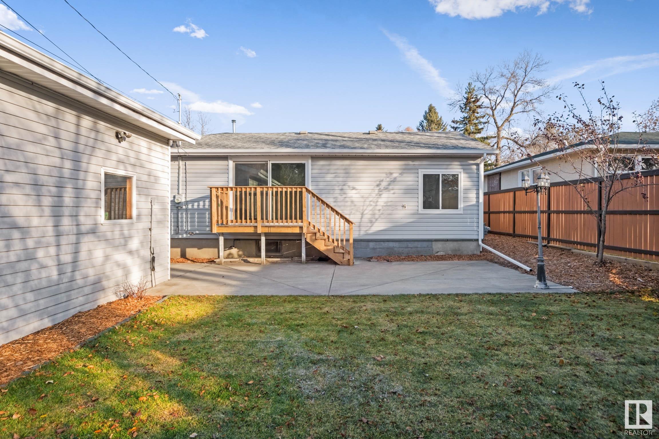 138 WILLOW Street