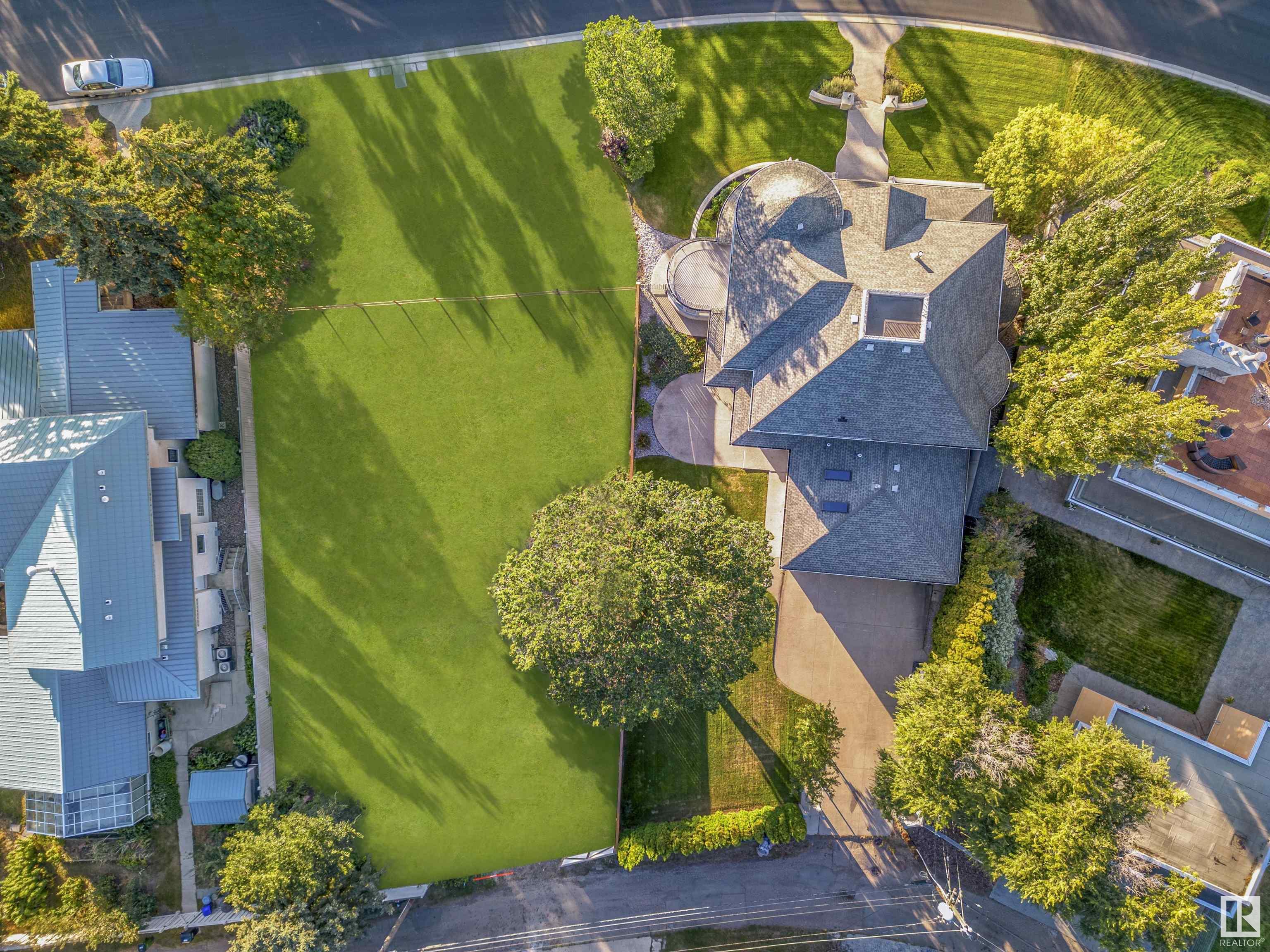 9007 SASKATCHEWAN Drive
