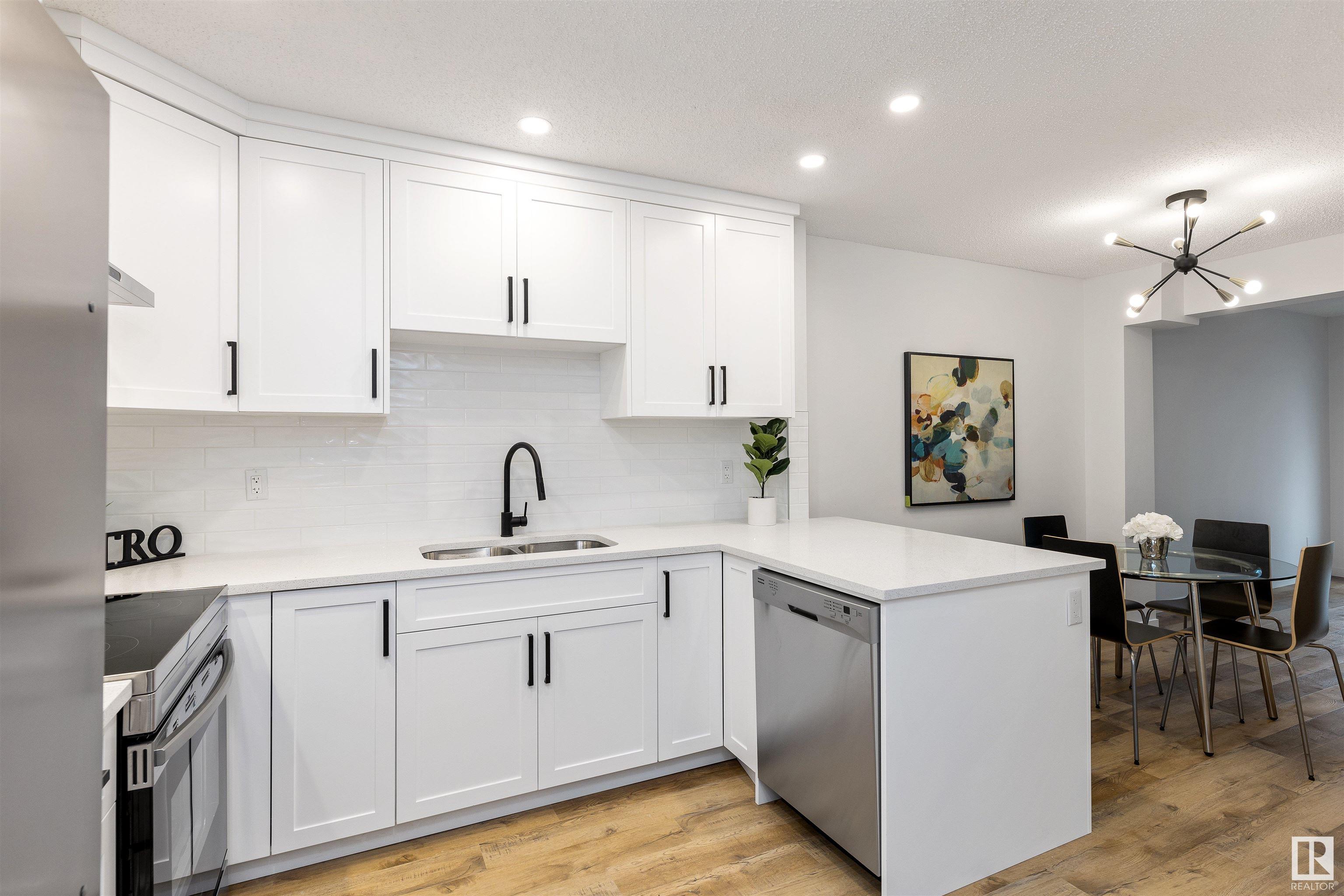 1 GREENFIELD Estates