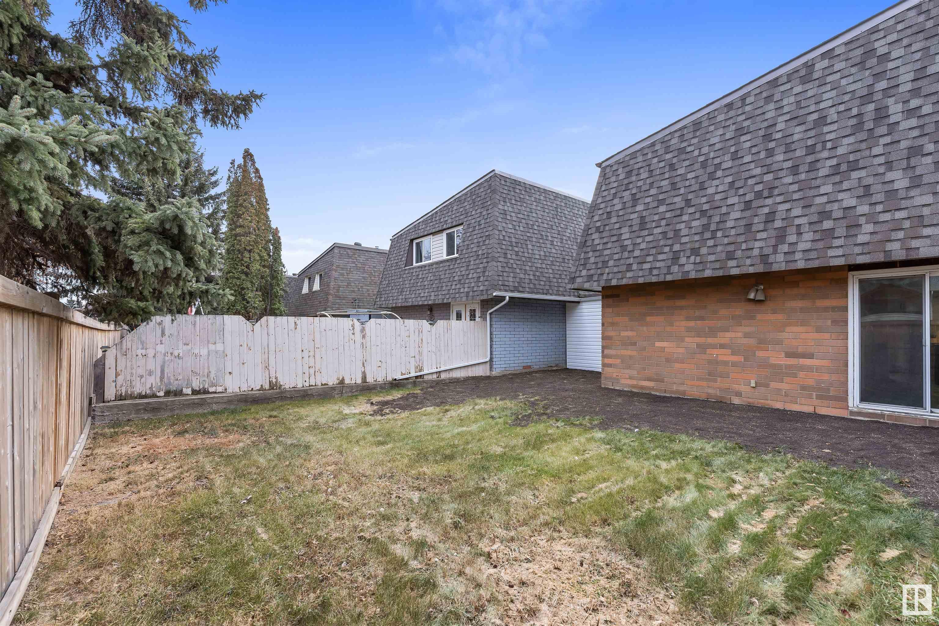 1 GREENFIELD Estates
