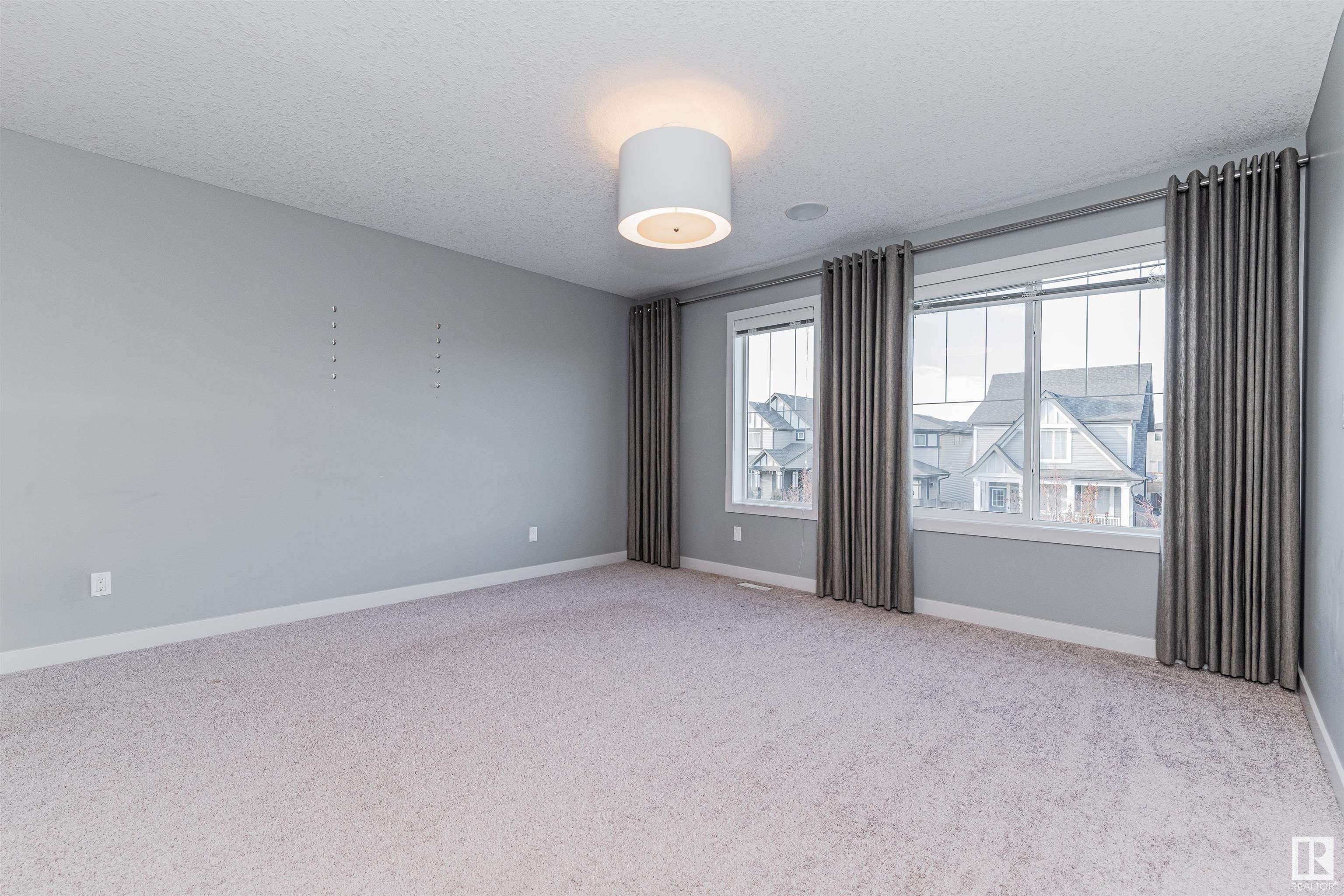 711 SECORD Boulevard
