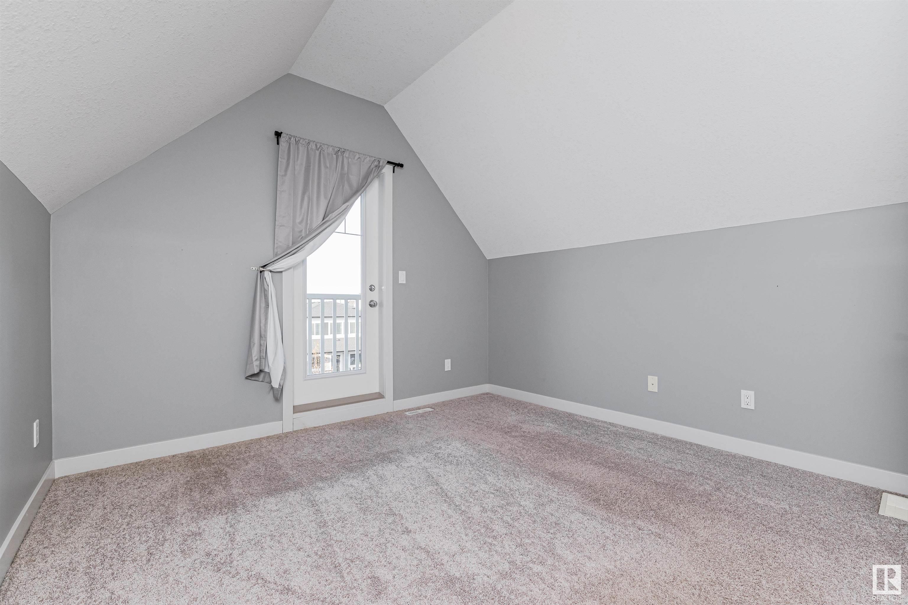 711 SECORD Boulevard
