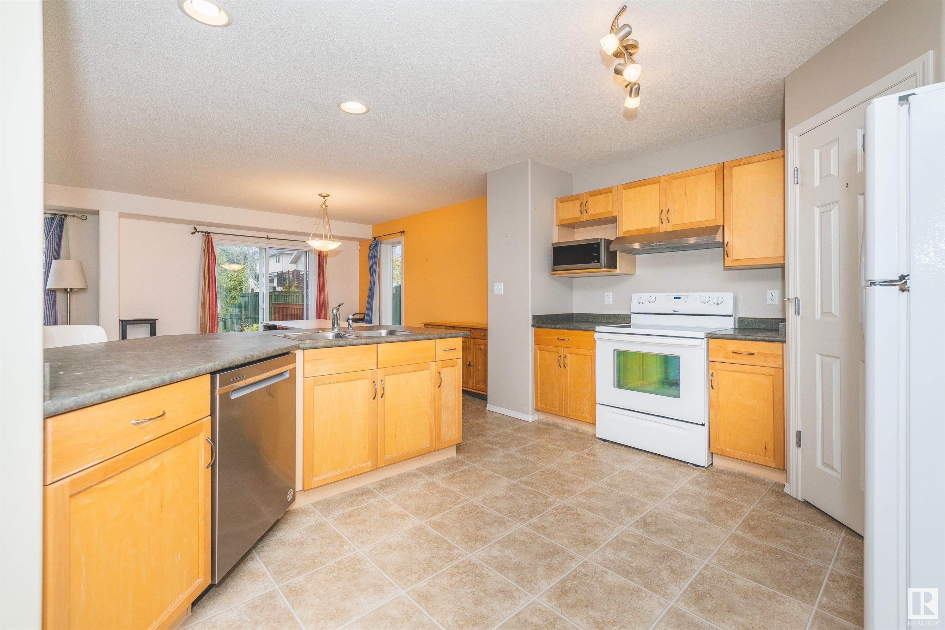 491 HUNTERS Green