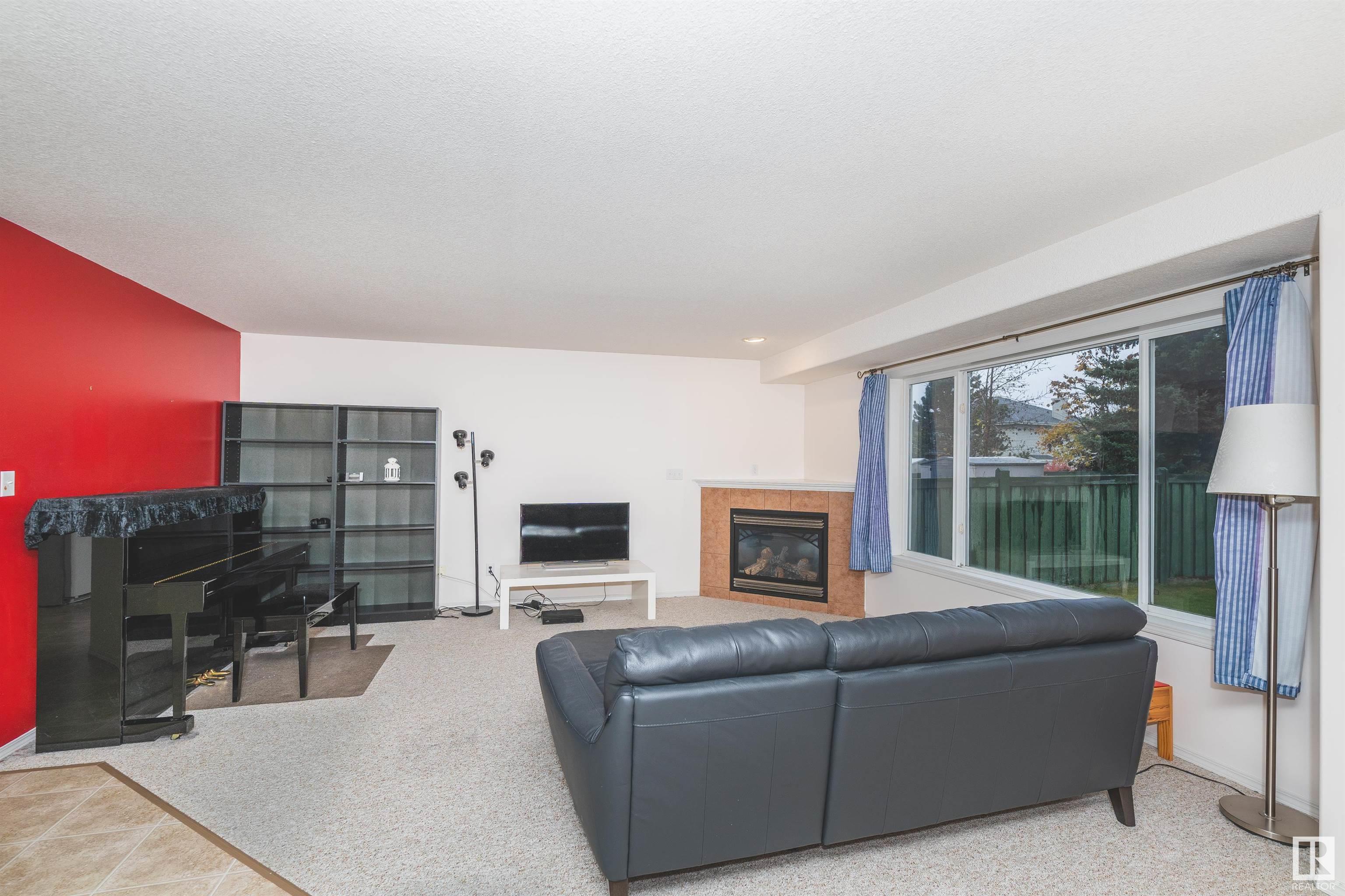 491 HUNTERS Green