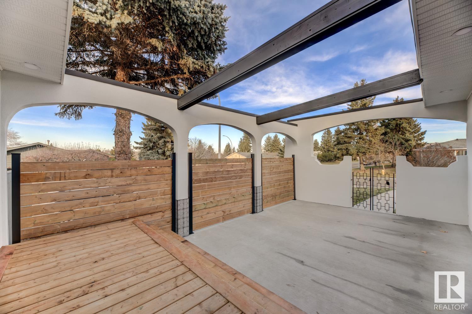 25 GARLAND Crescent