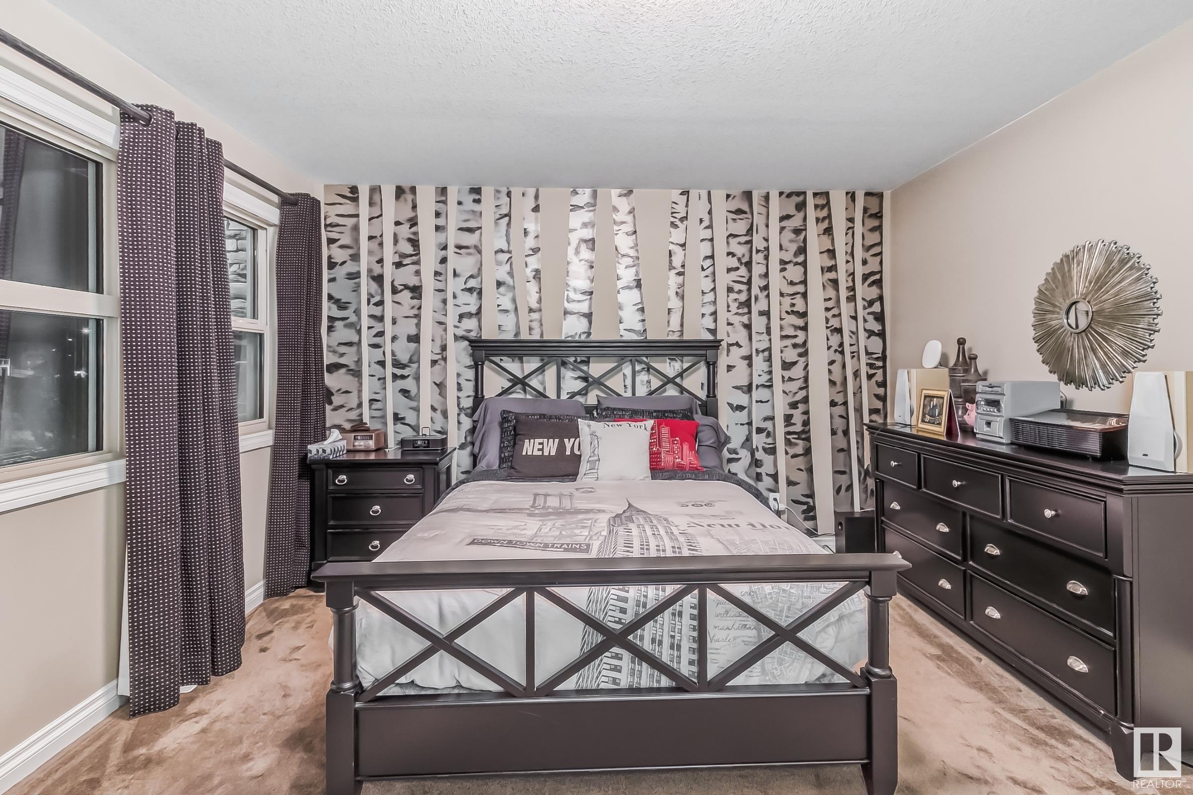 130 Greenbury Close