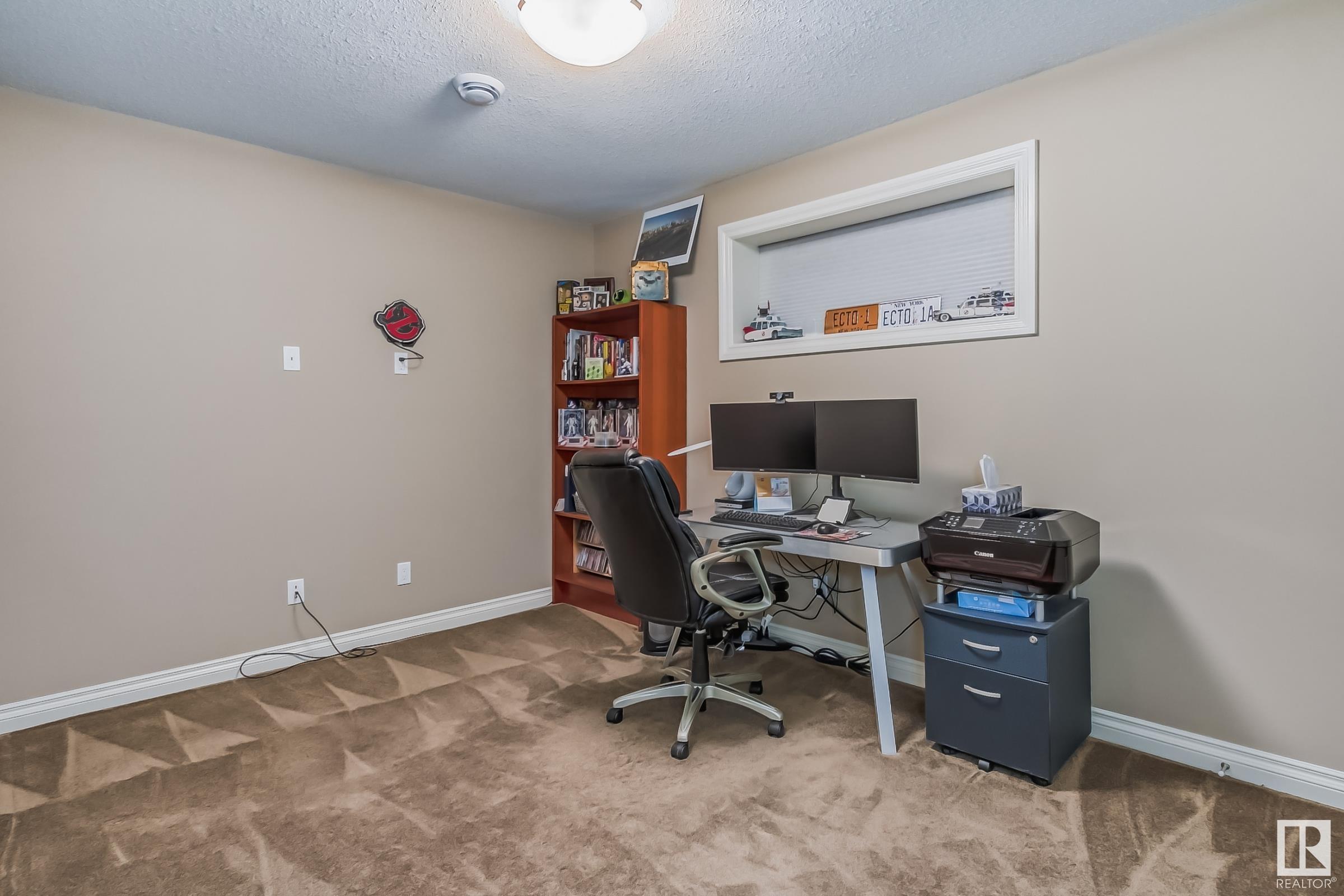 130 Greenbury Close