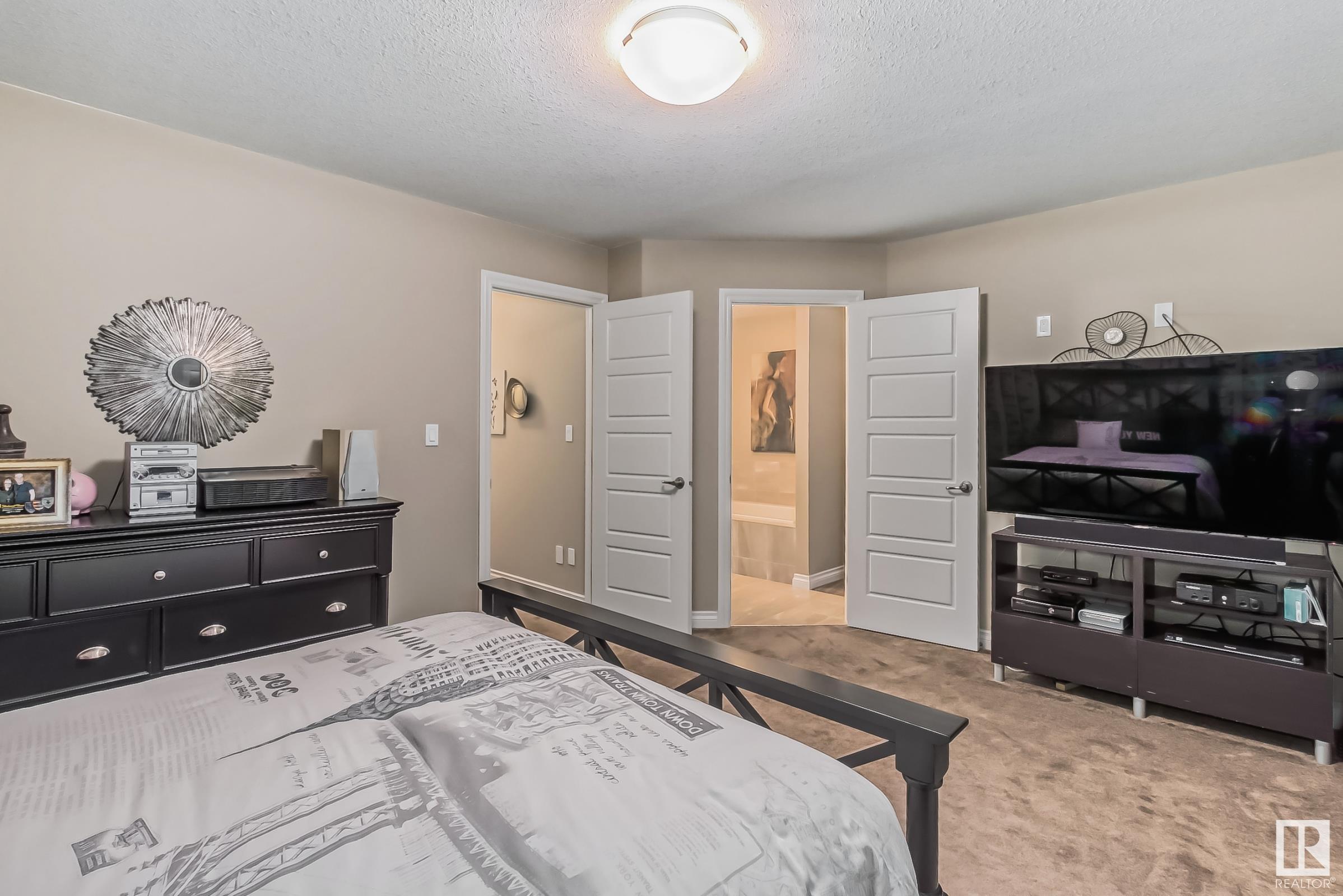 130 Greenbury Close