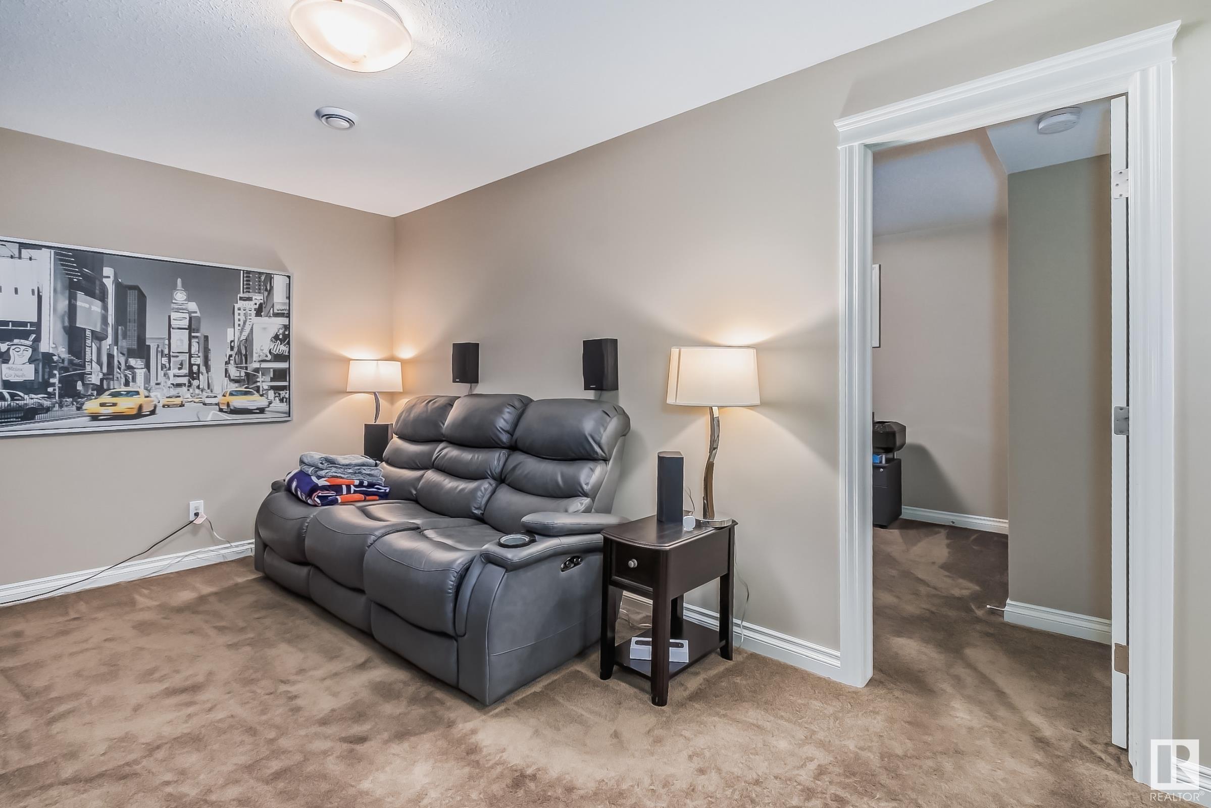 130 Greenbury Close