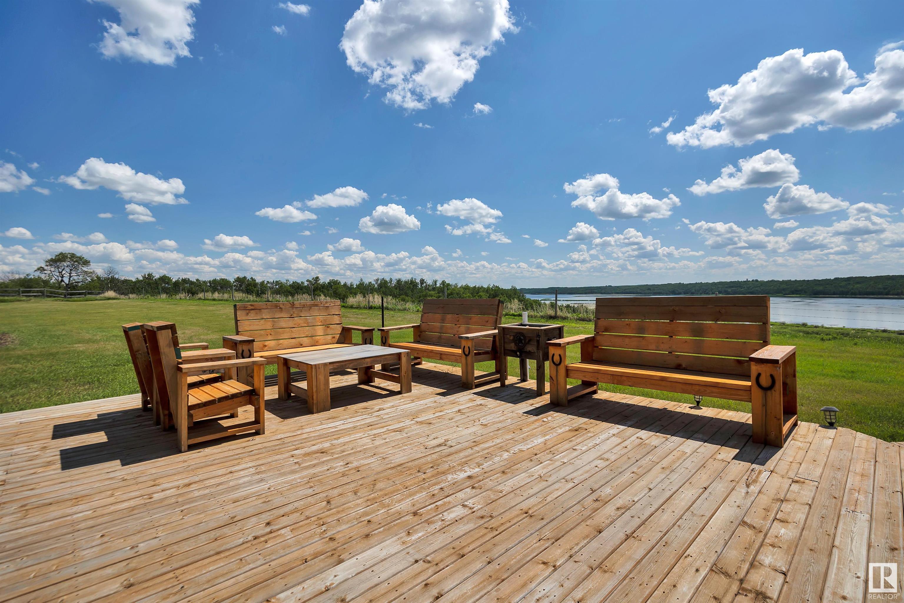 20213 Township Rd 460