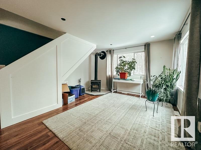 176 Lakeshore Drive