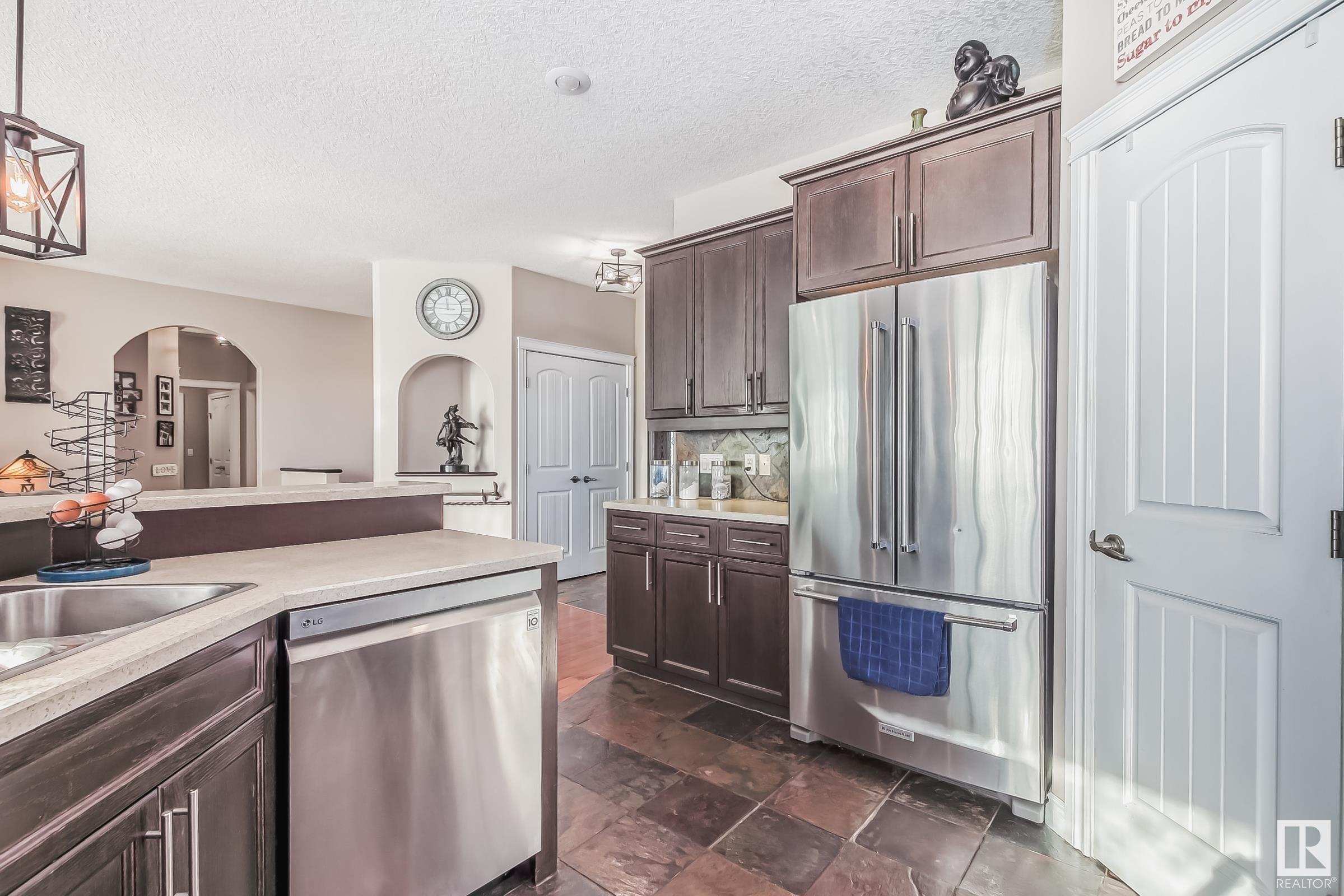 27417 TWP RD 552