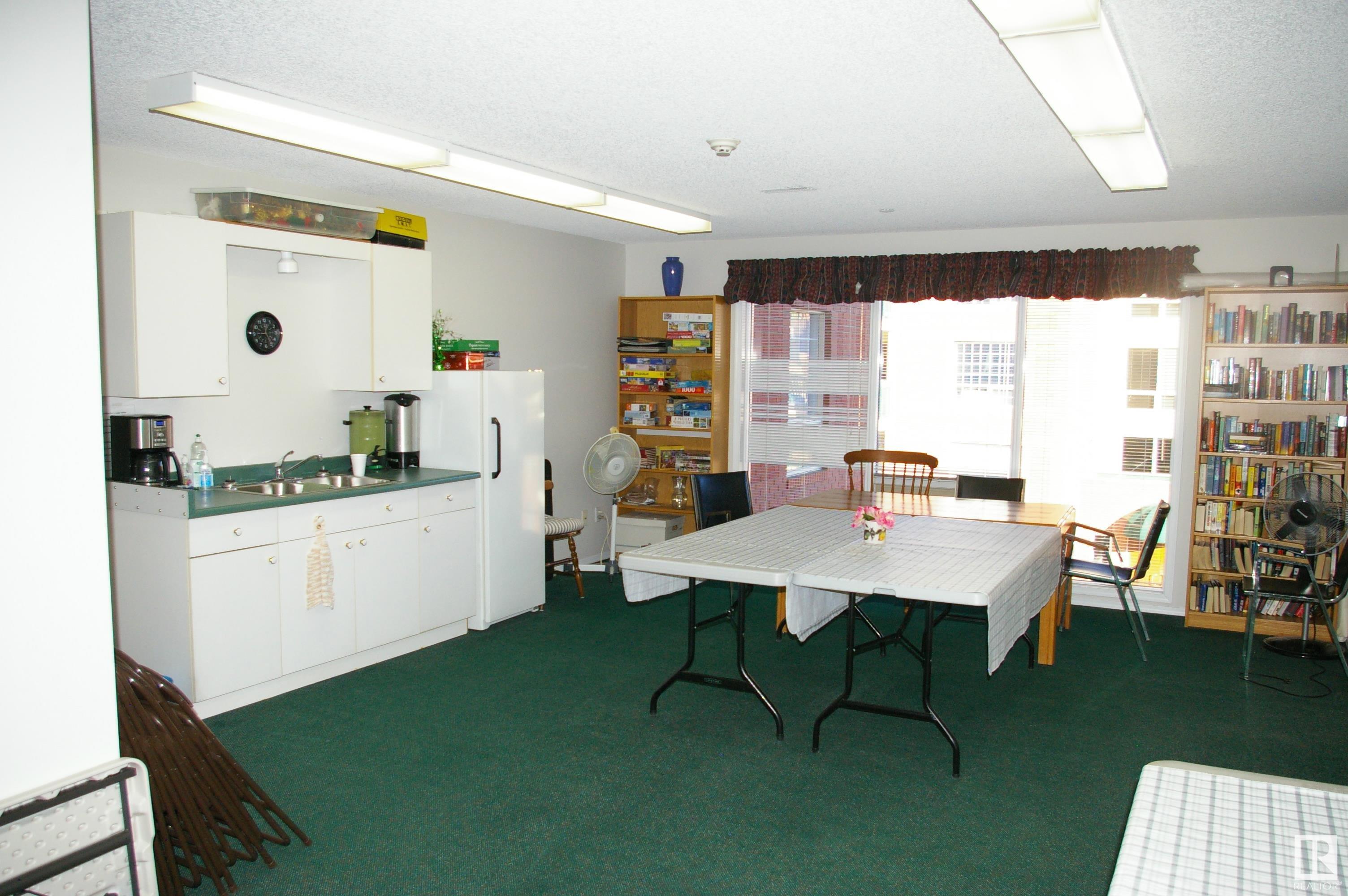35 SIR WINSTON CHURCHILL Avenue