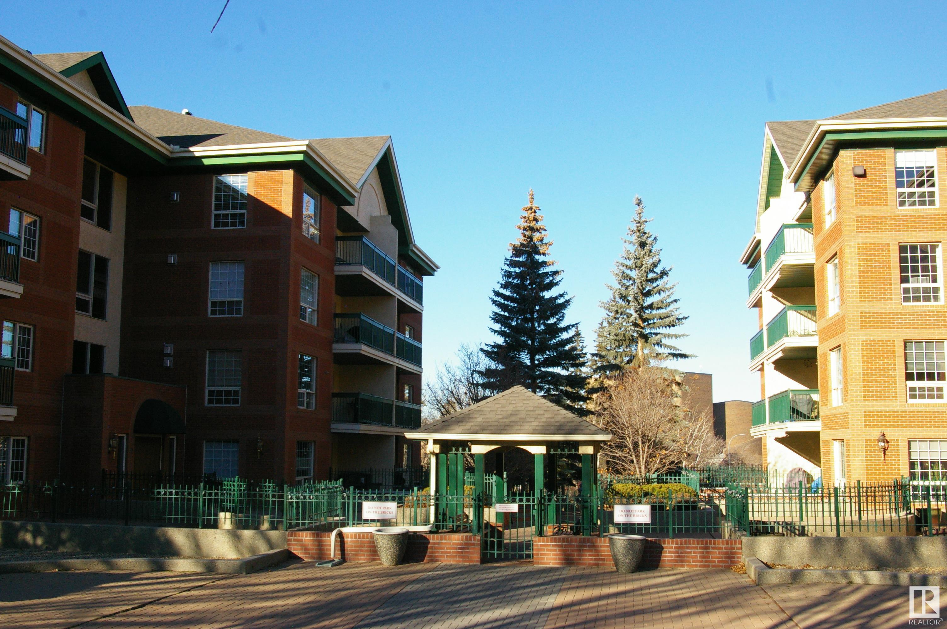 35 SIR WINSTON CHURCHILL Avenue
