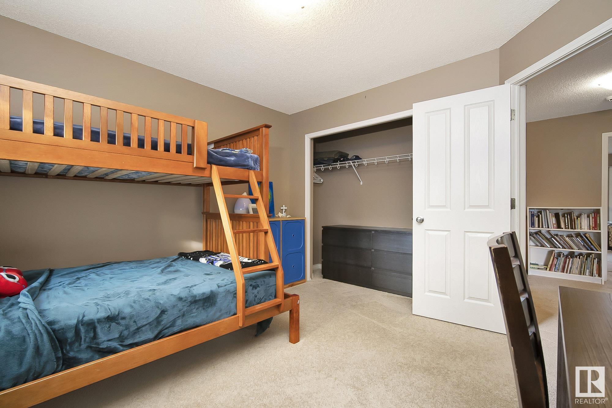 363 DAVENPORT Drive