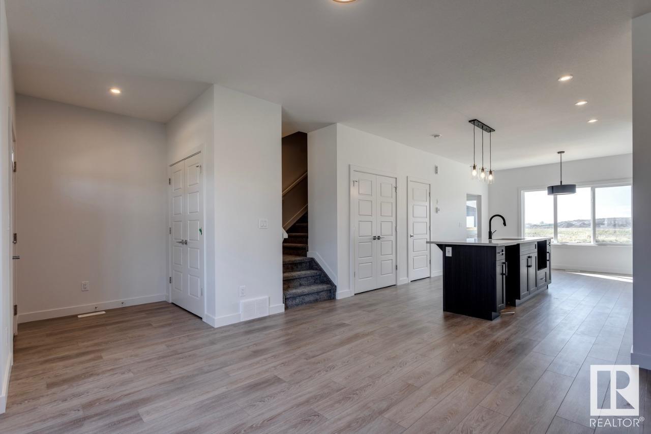 102 REDSPUR Drive