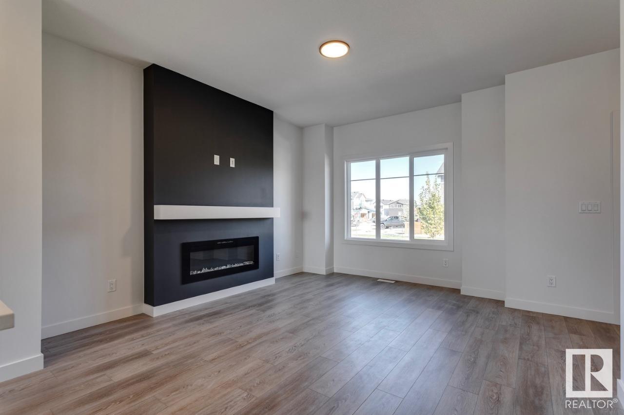 102 REDSPUR Drive