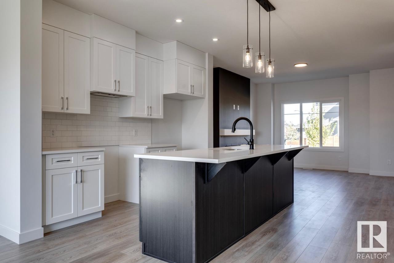 102 REDSPUR Drive