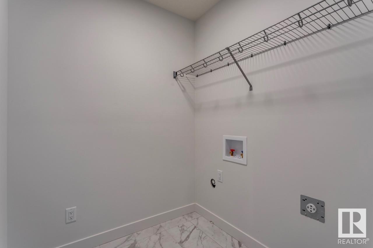 102 REDSPUR Drive
