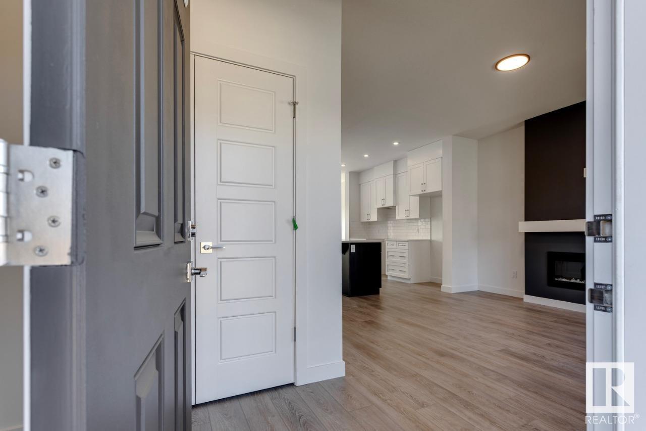 102 REDSPUR Drive