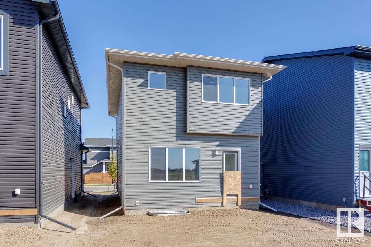 102 REDSPUR Drive