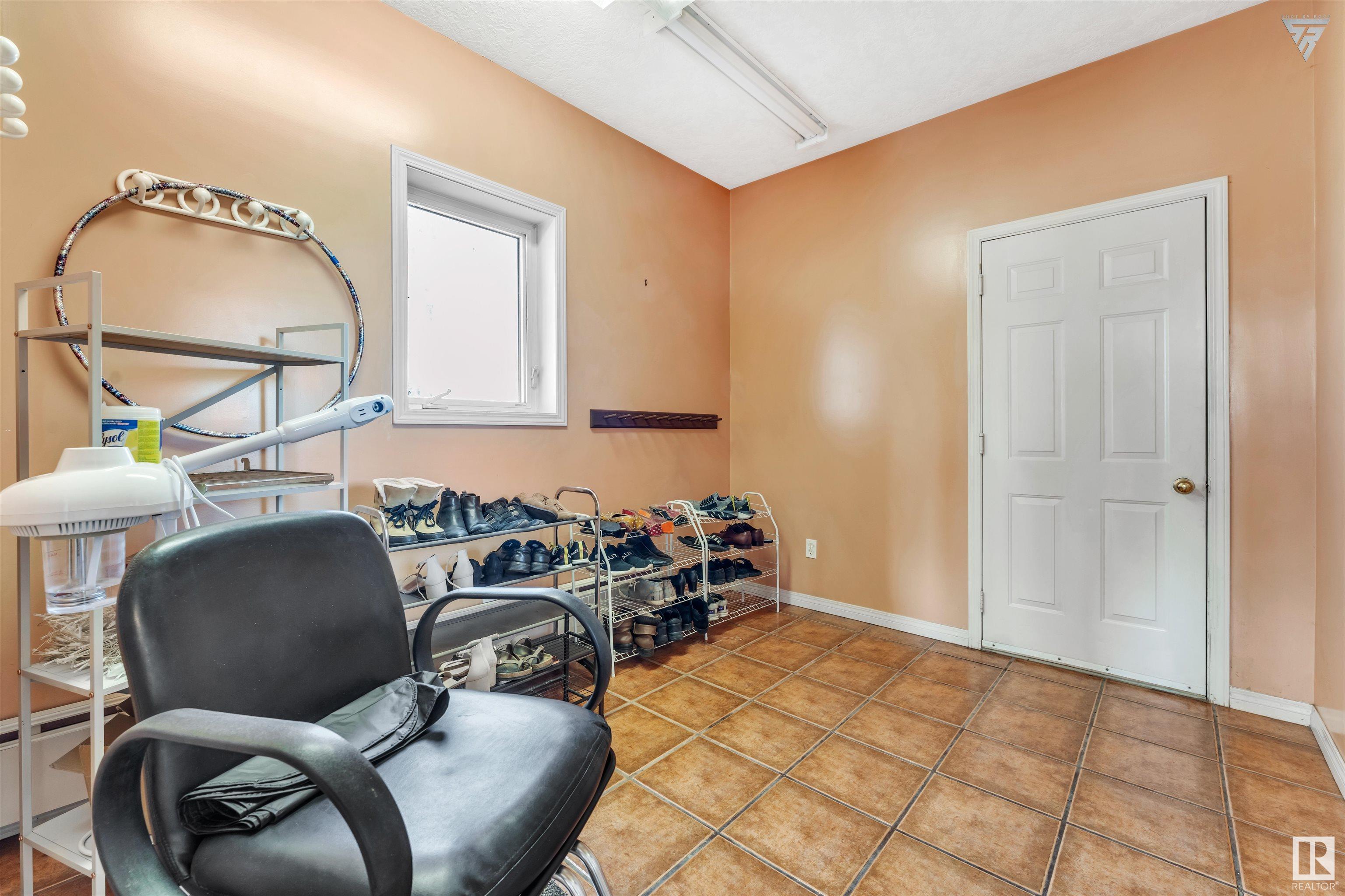 24319 Hwy 625