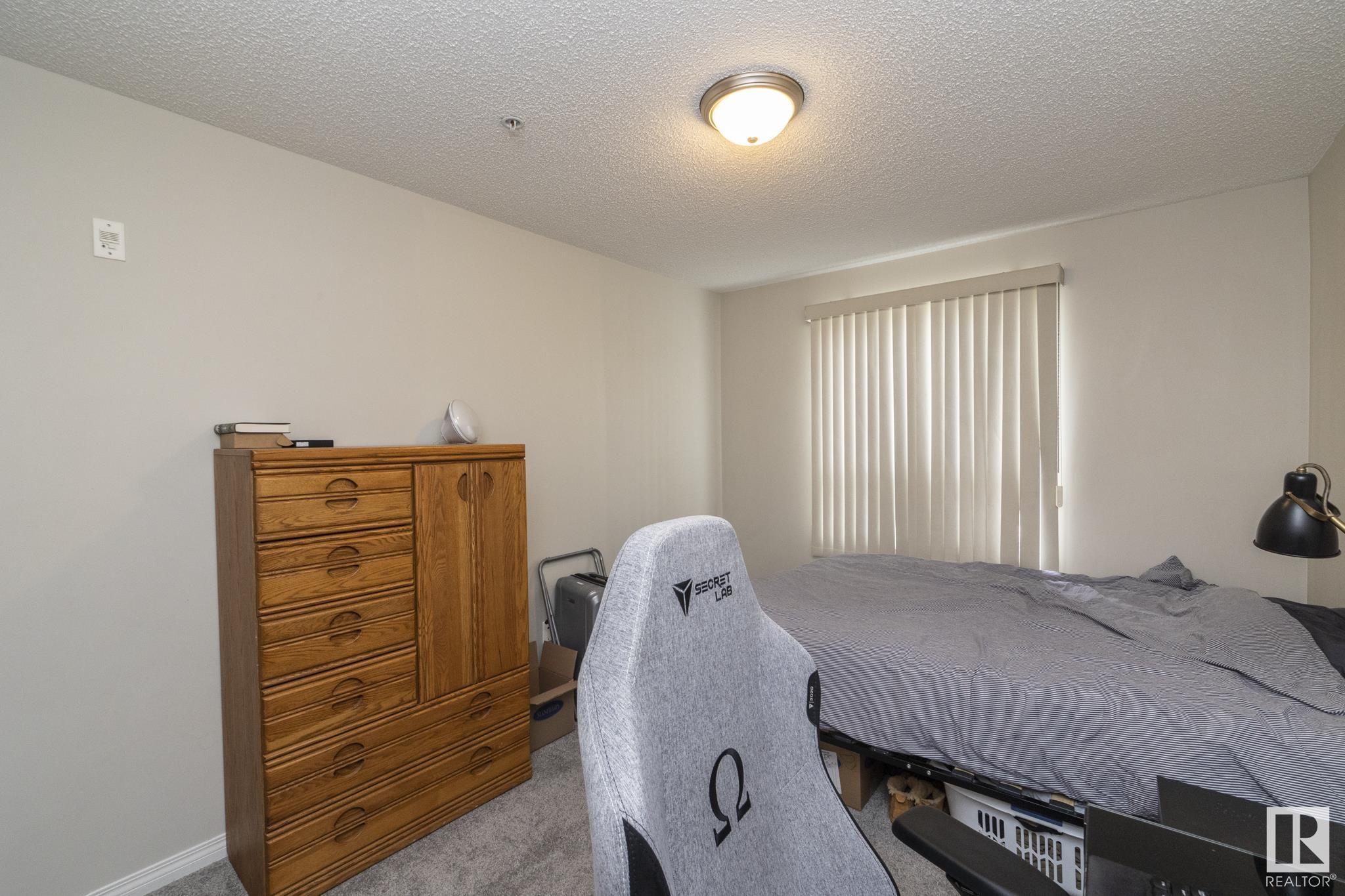 7343 South Terwillegar Drive