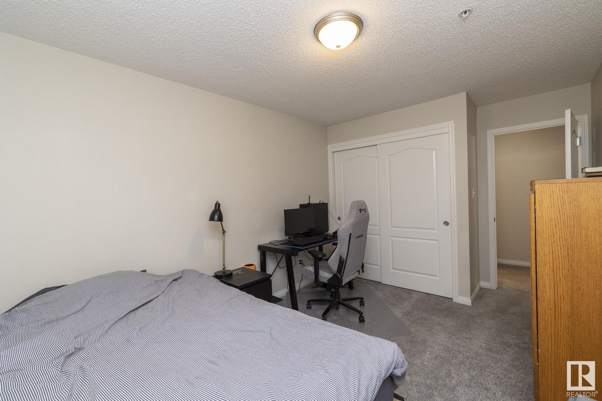 7343 South Terwillegar Drive