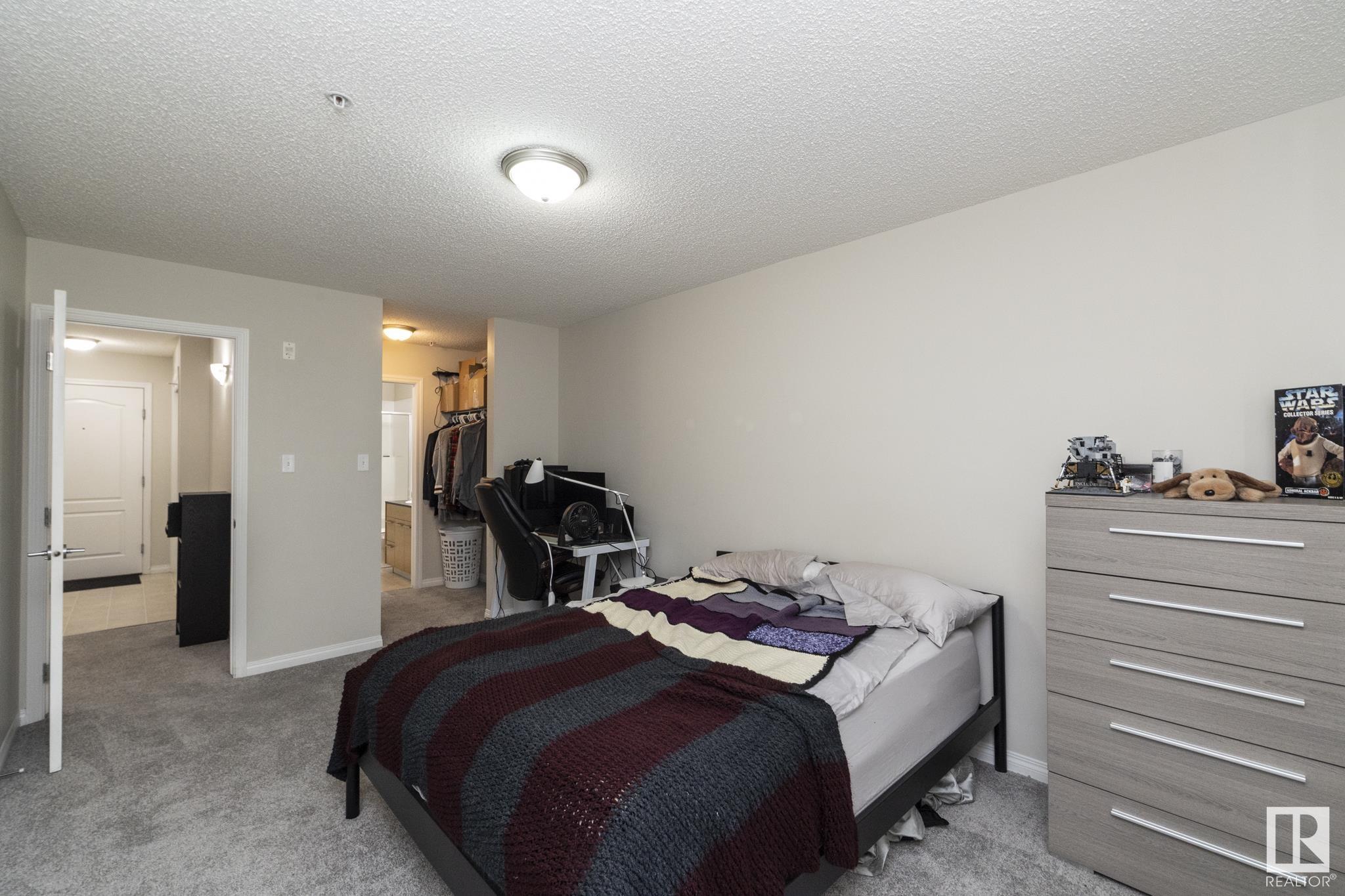 7343 South Terwillegar Drive