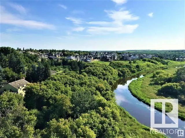 200 BELLEROSE Drive