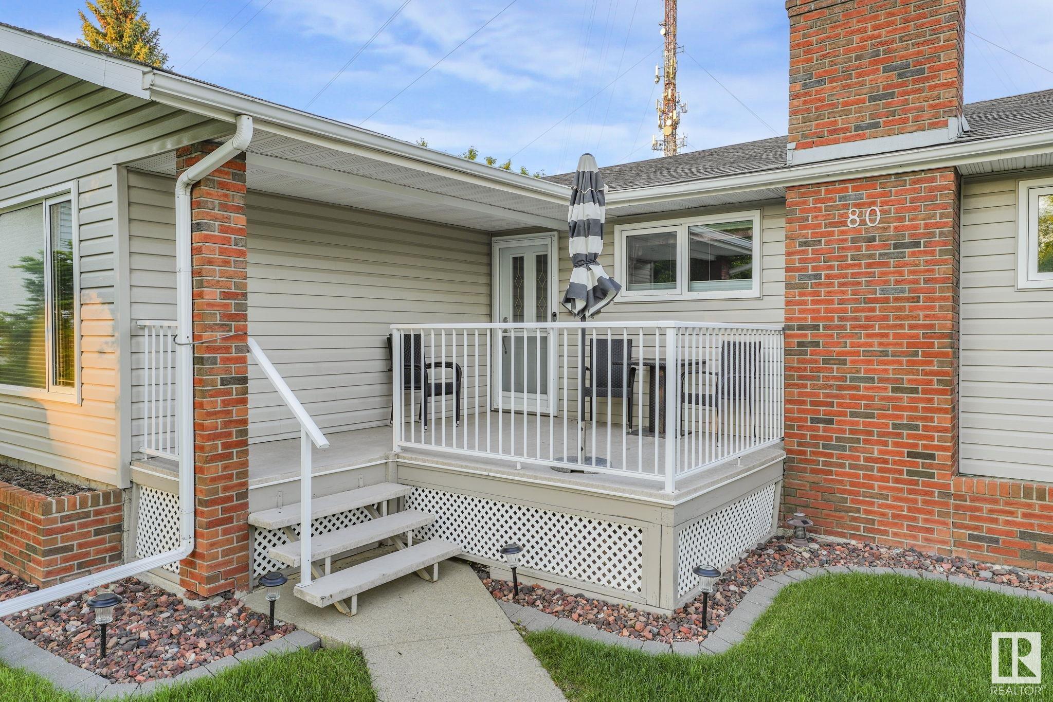 80 ROSEWOOD Drive