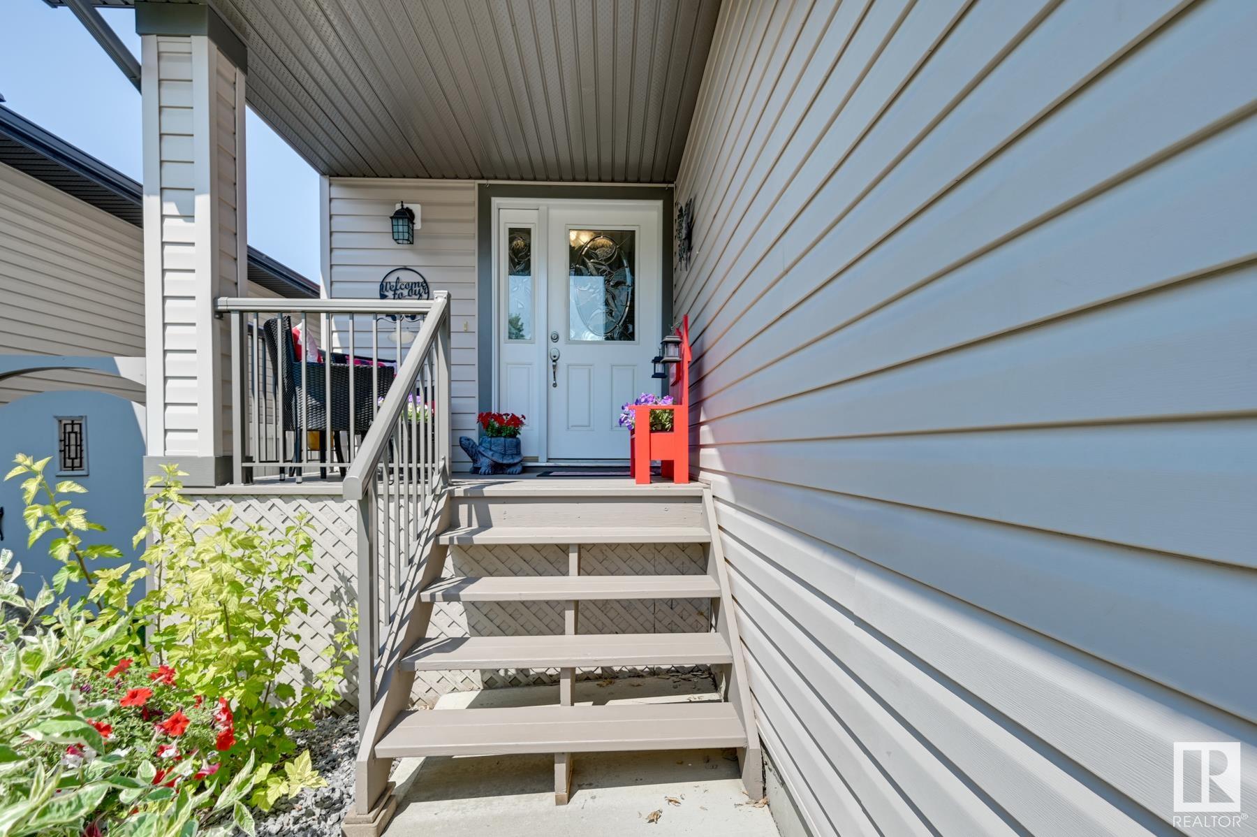 18 HILLCREST Point(e)