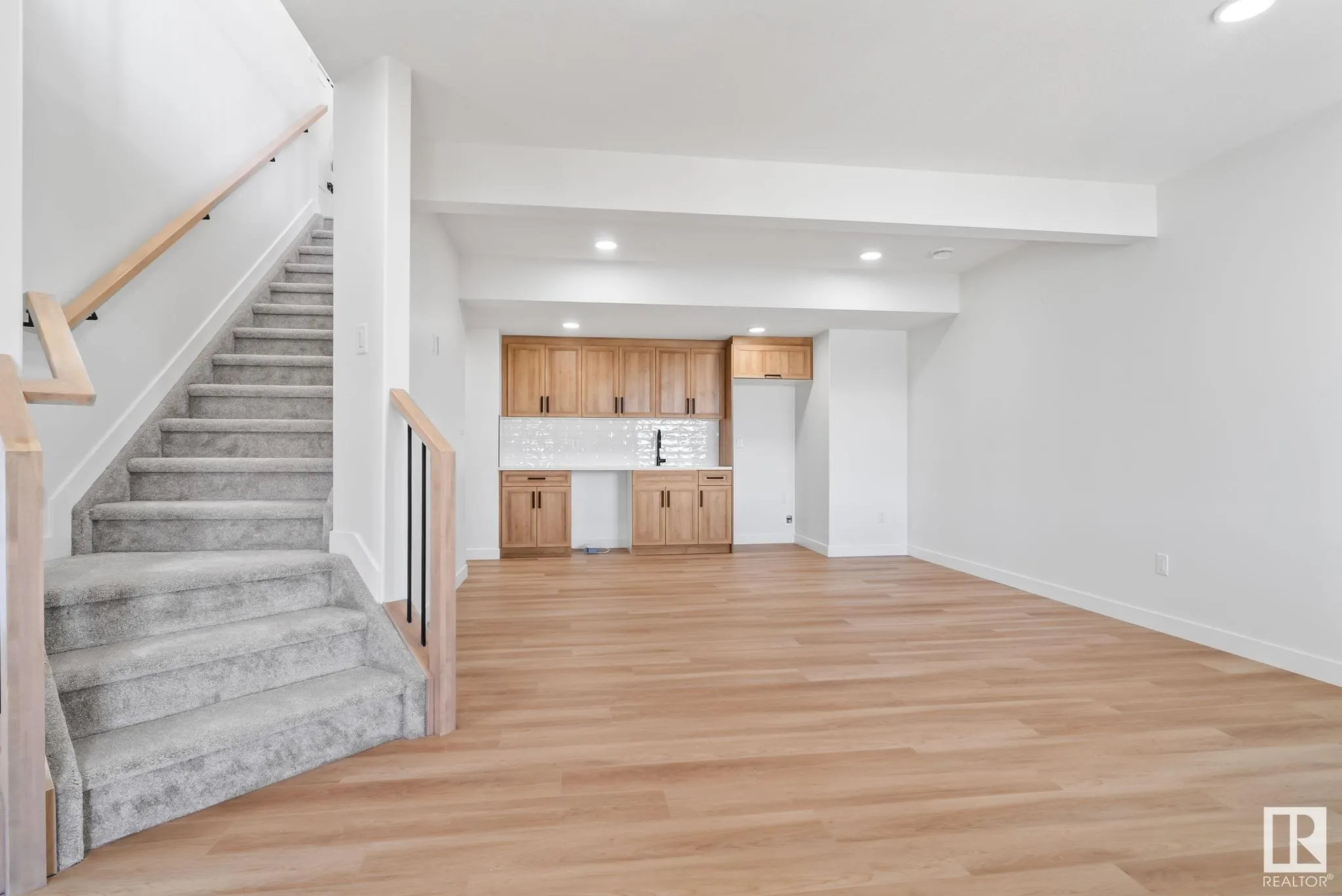 73 Edgefield Way