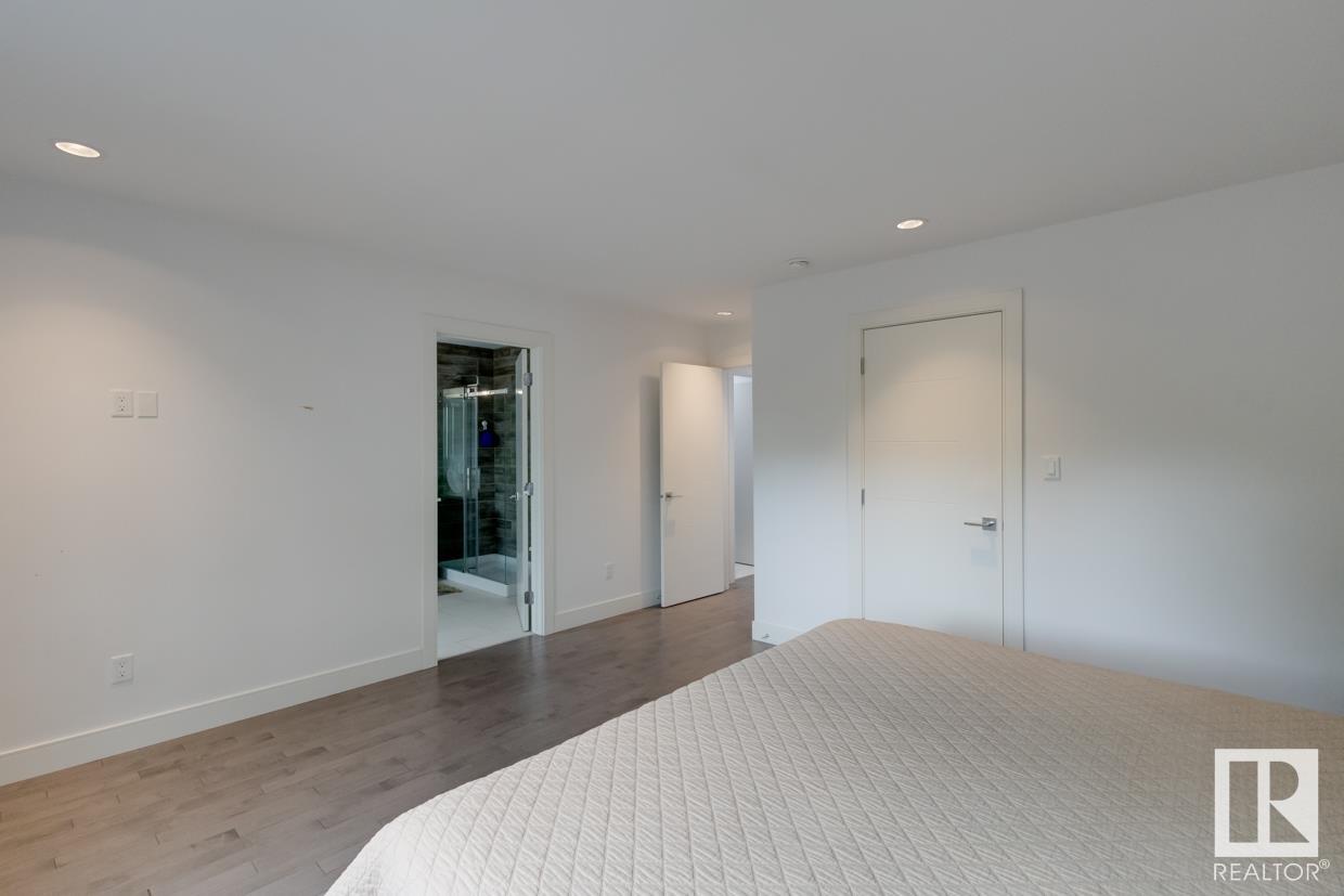 11045 85 Avenue