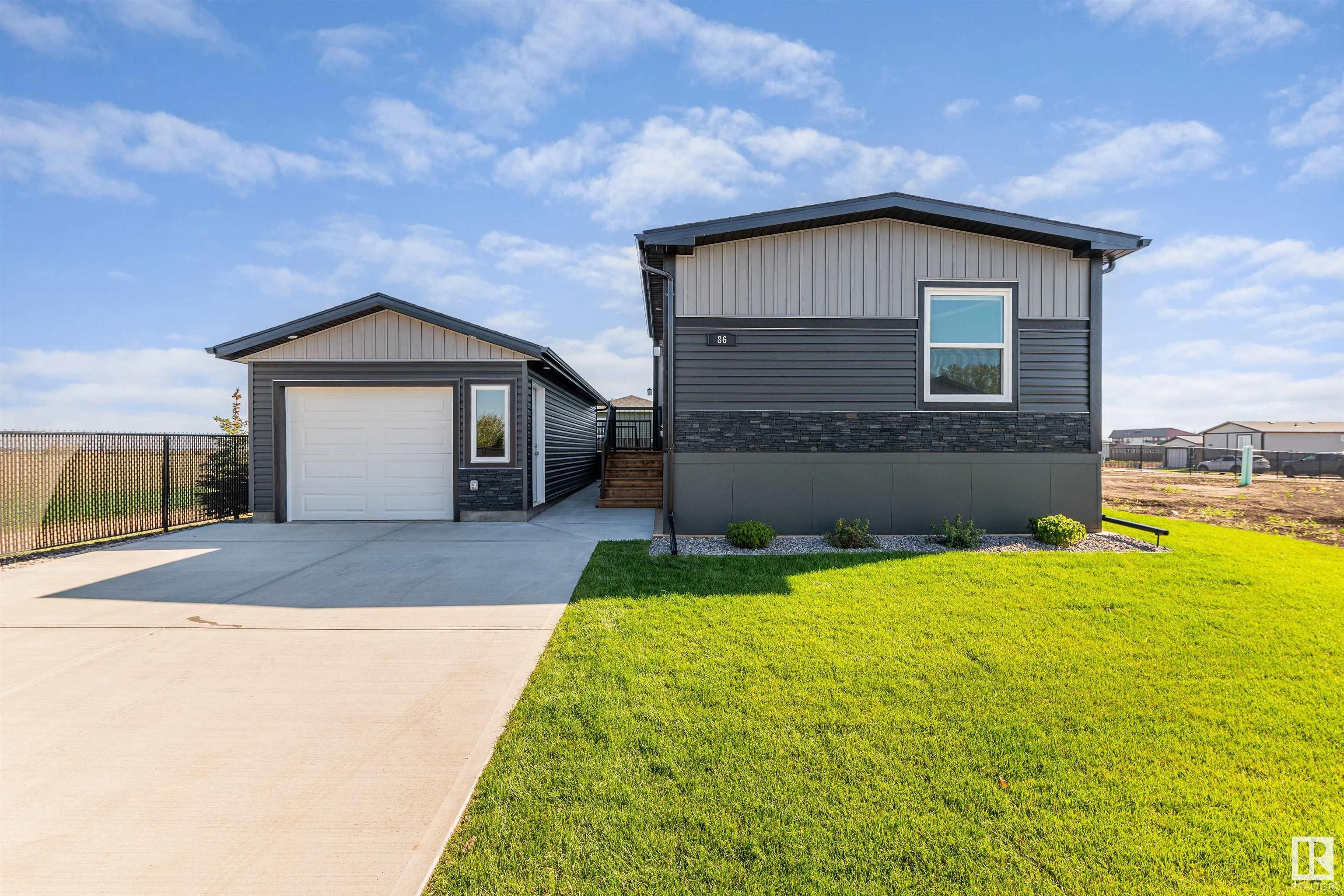 86 Meadowview Road