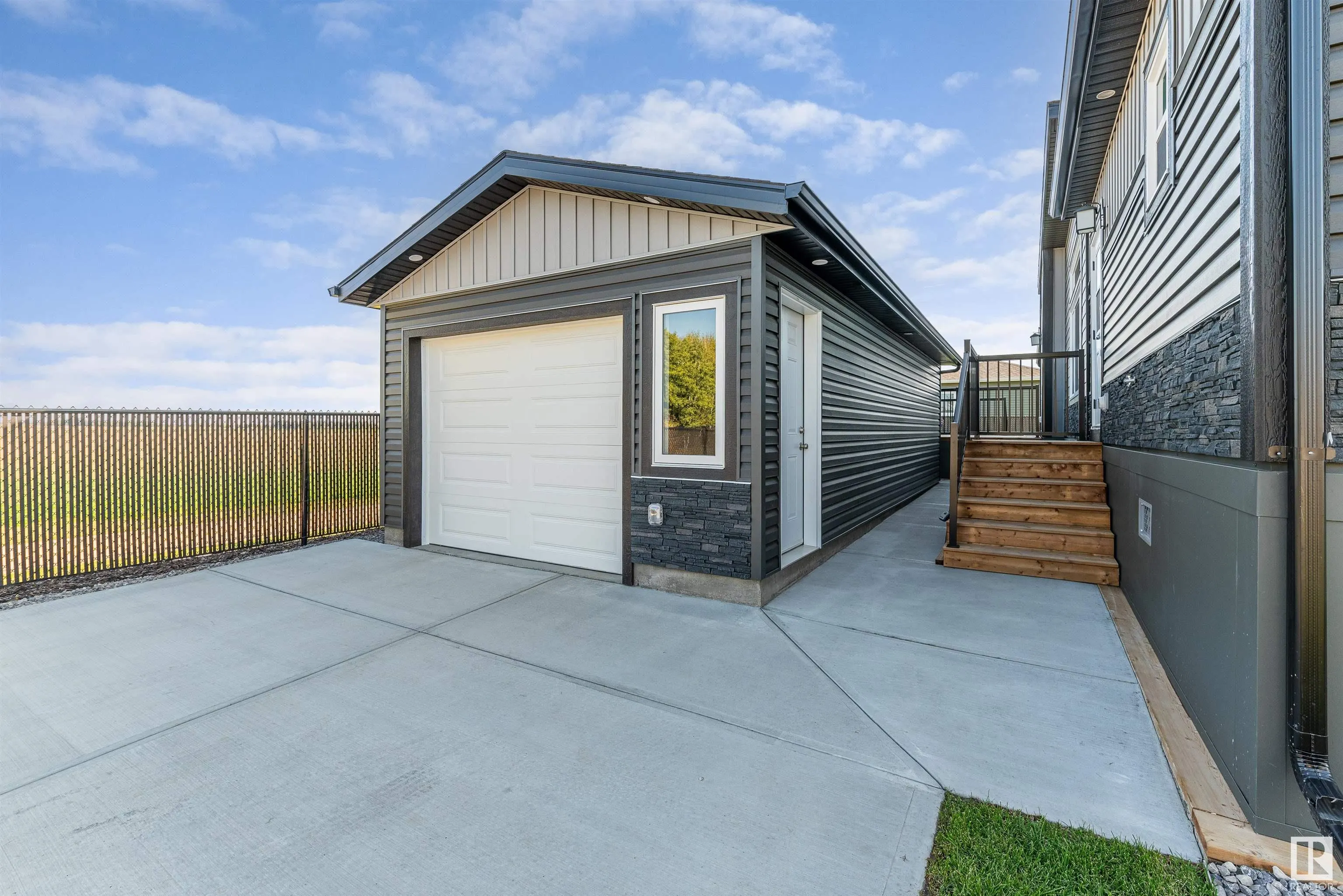 86 Meadowview Road
