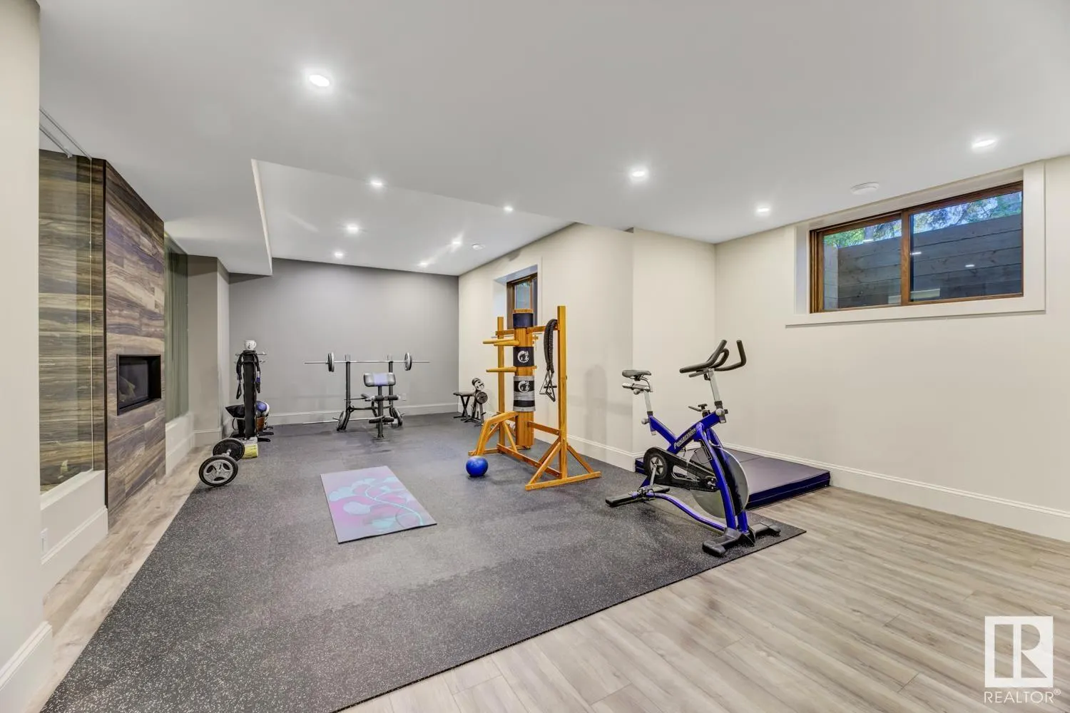 25012 STURGEON Road