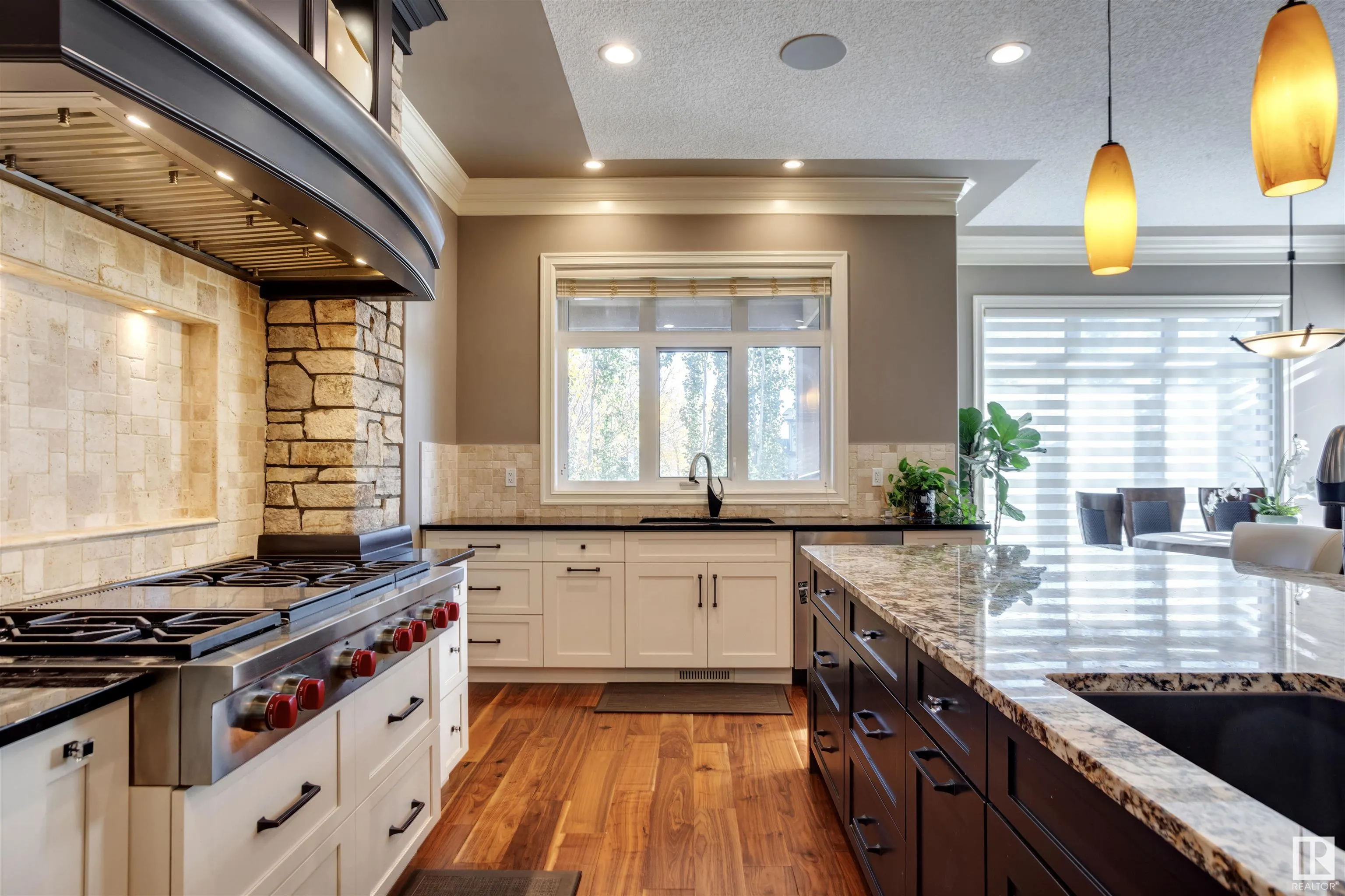 2807 WHEATON Drive