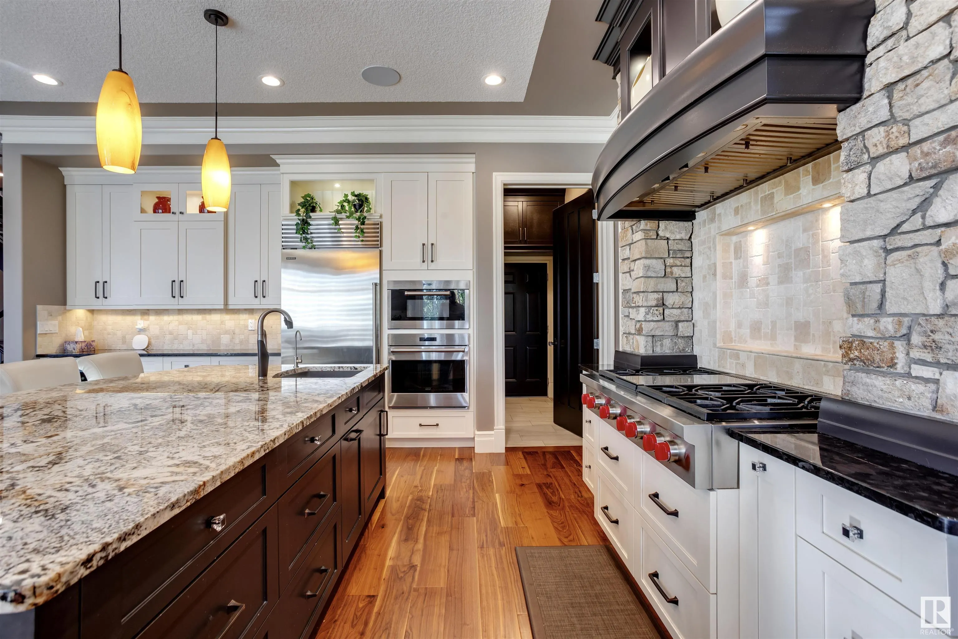 2807 WHEATON Drive