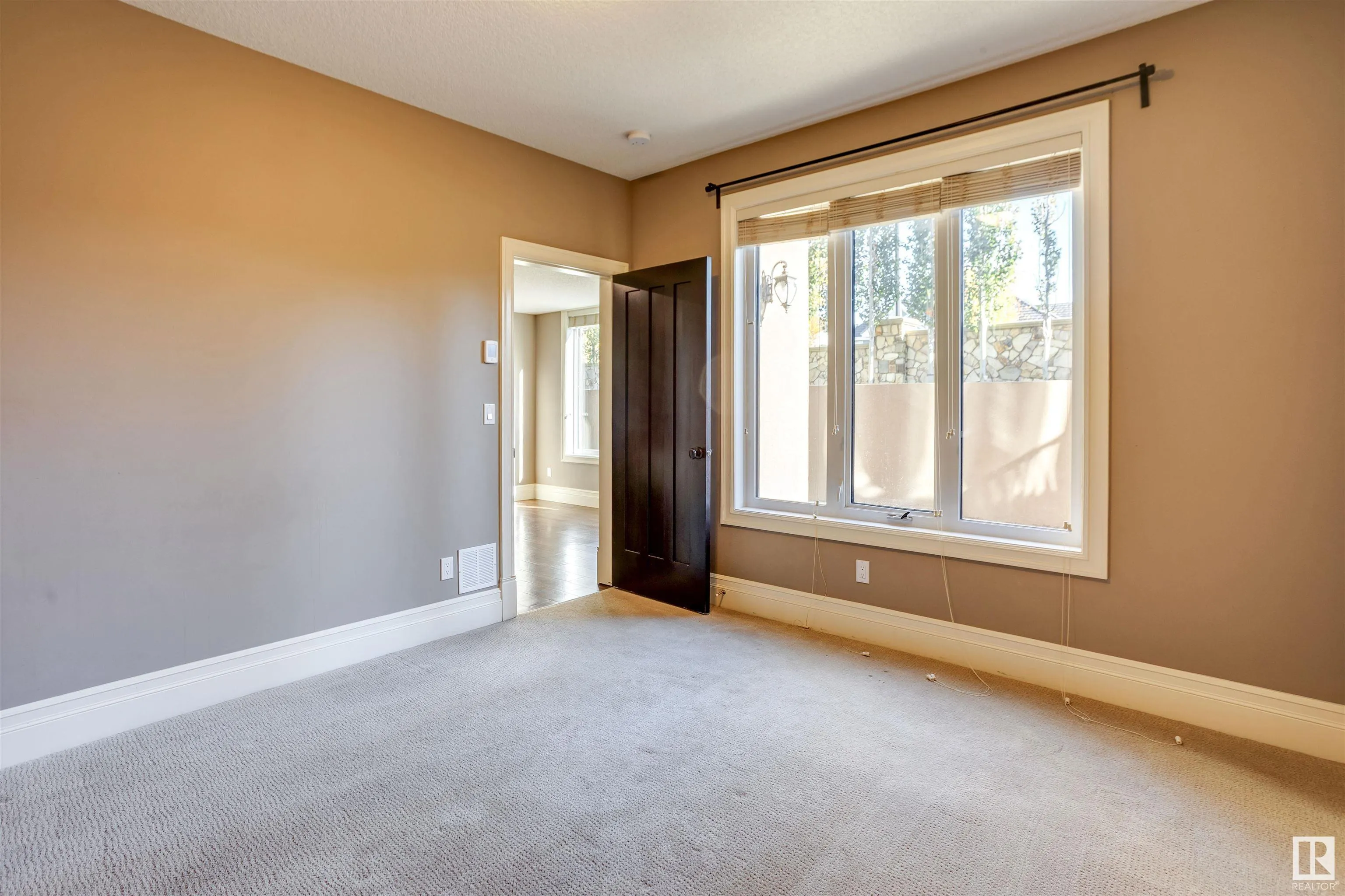 2807 WHEATON Drive