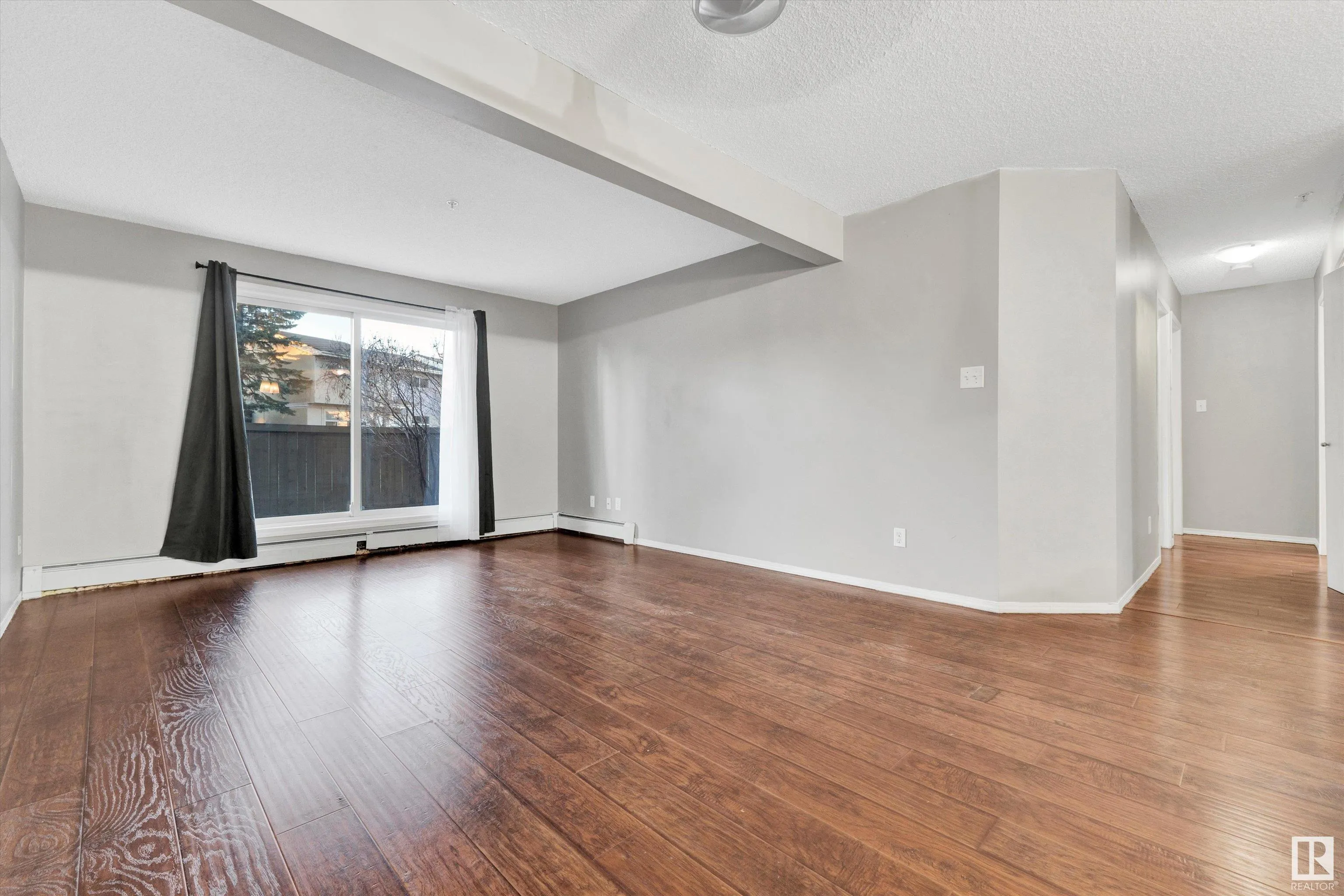 1180 HYNDMAN Road