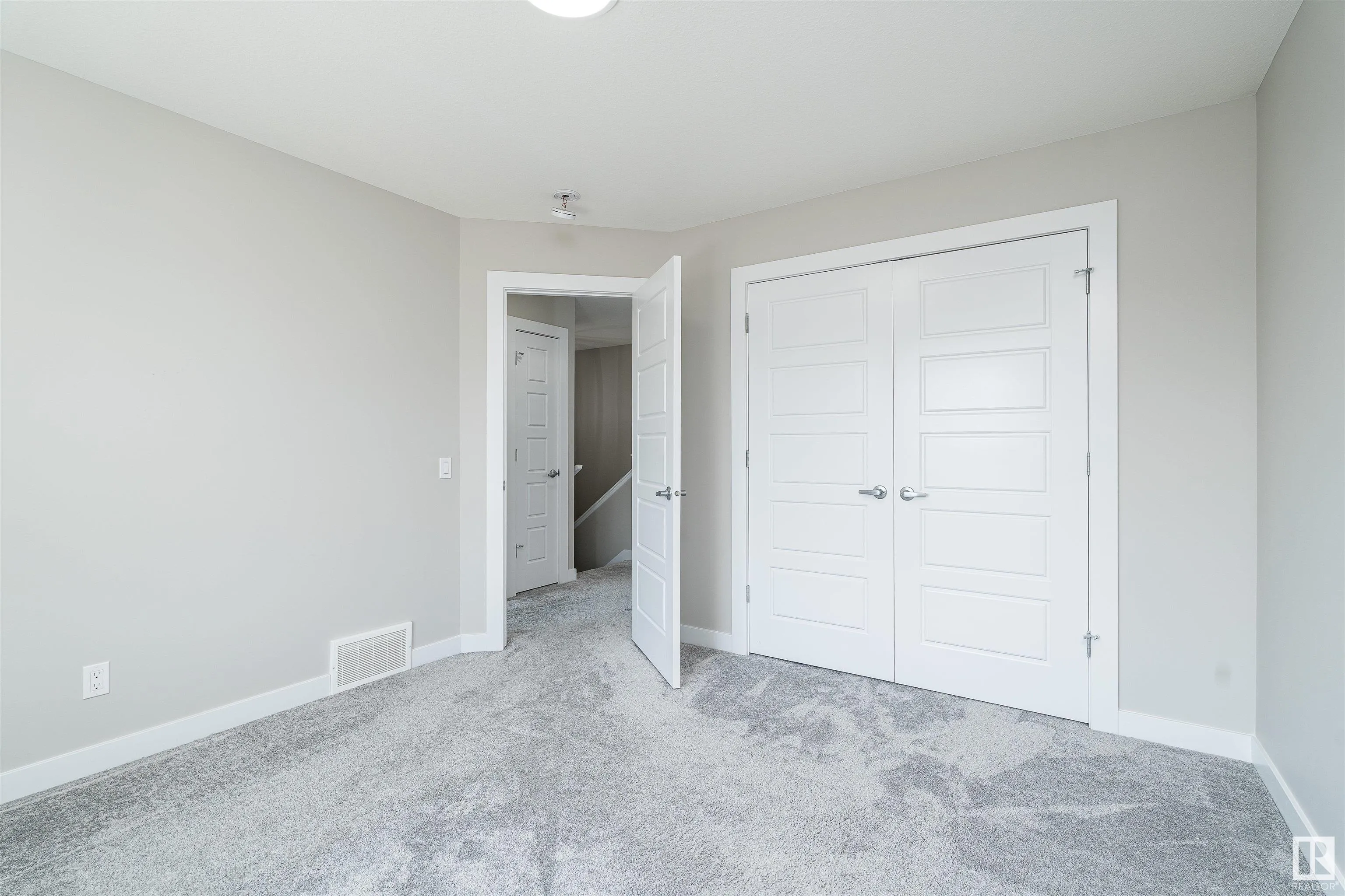 55 JAMISON Crescent