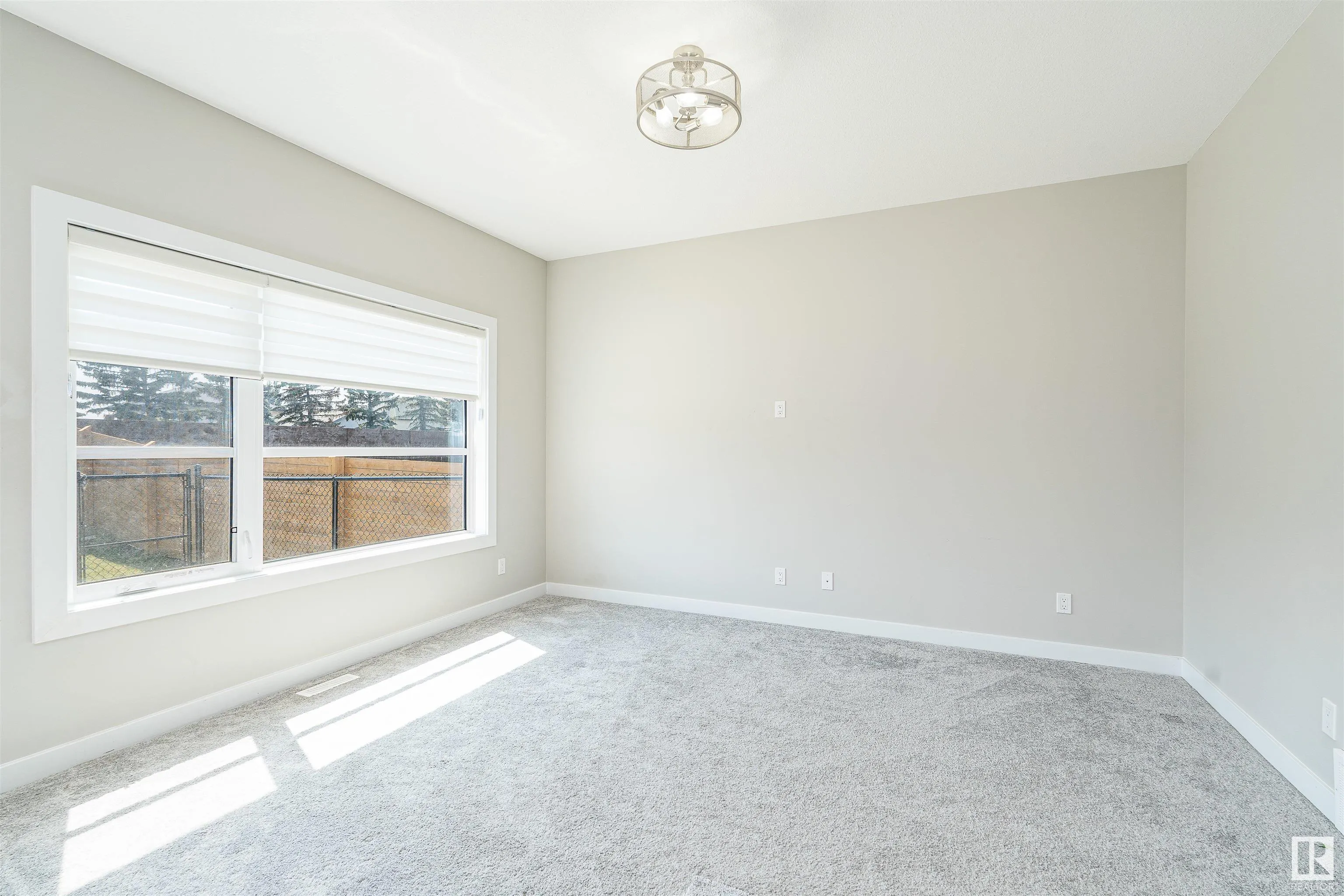 55 JAMISON Crescent